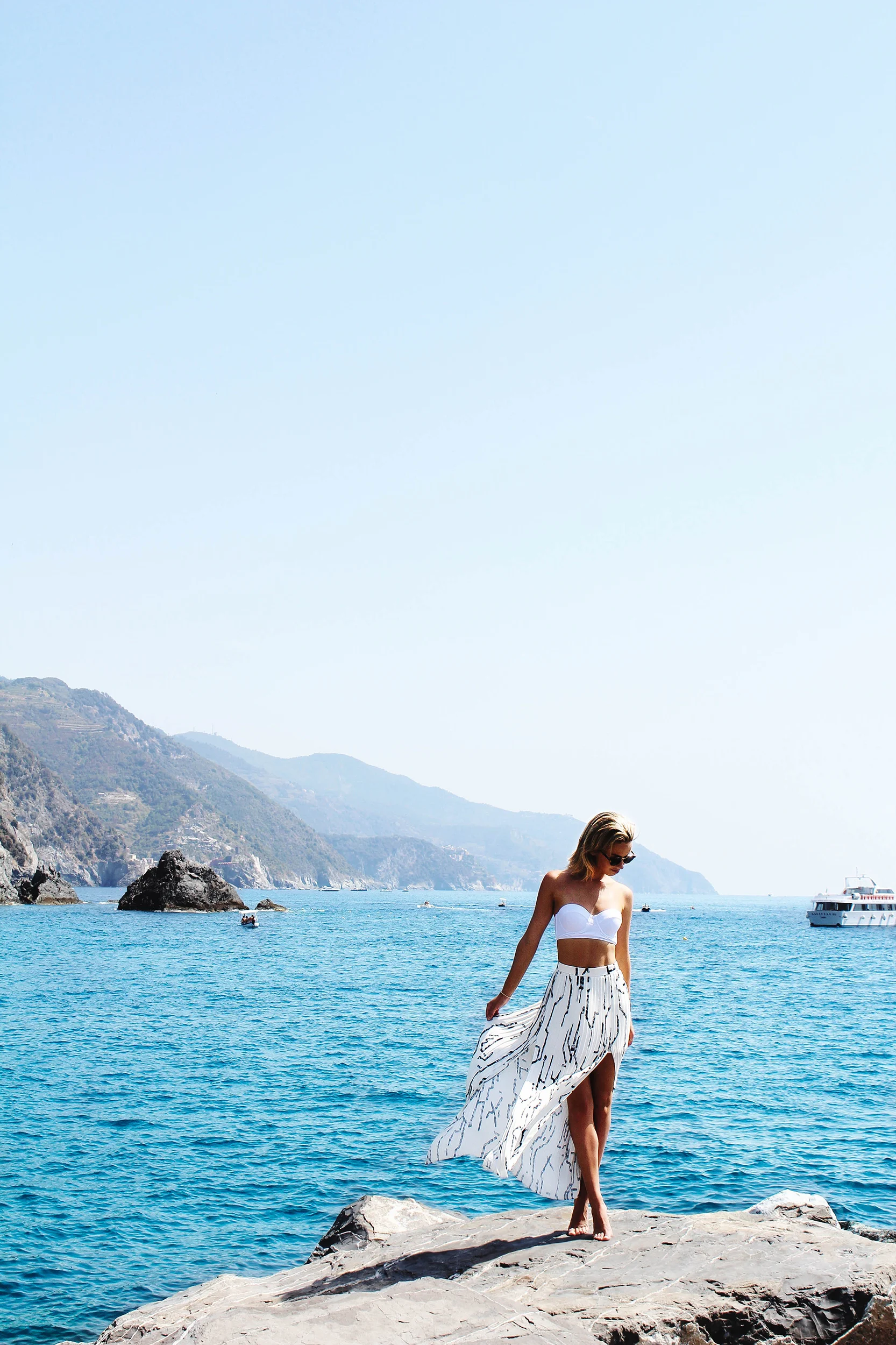 Monterosso Rocks.jpg