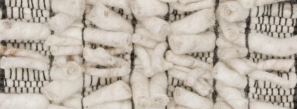 1102