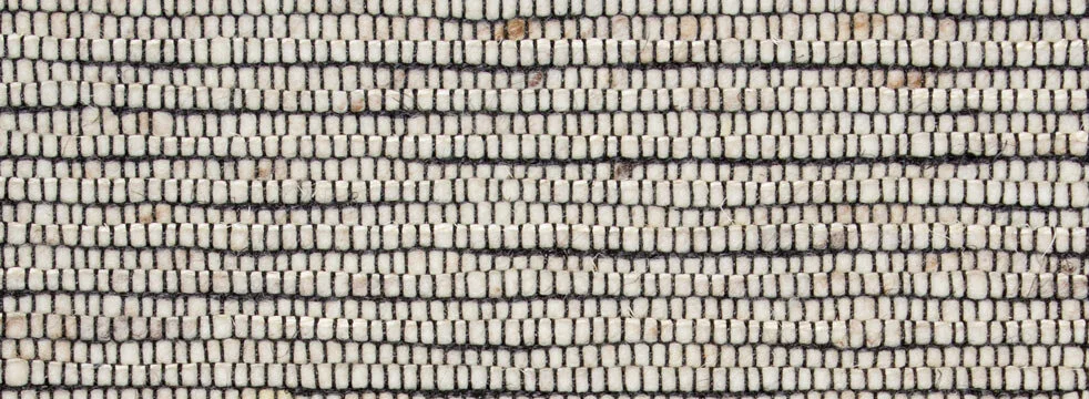 1102