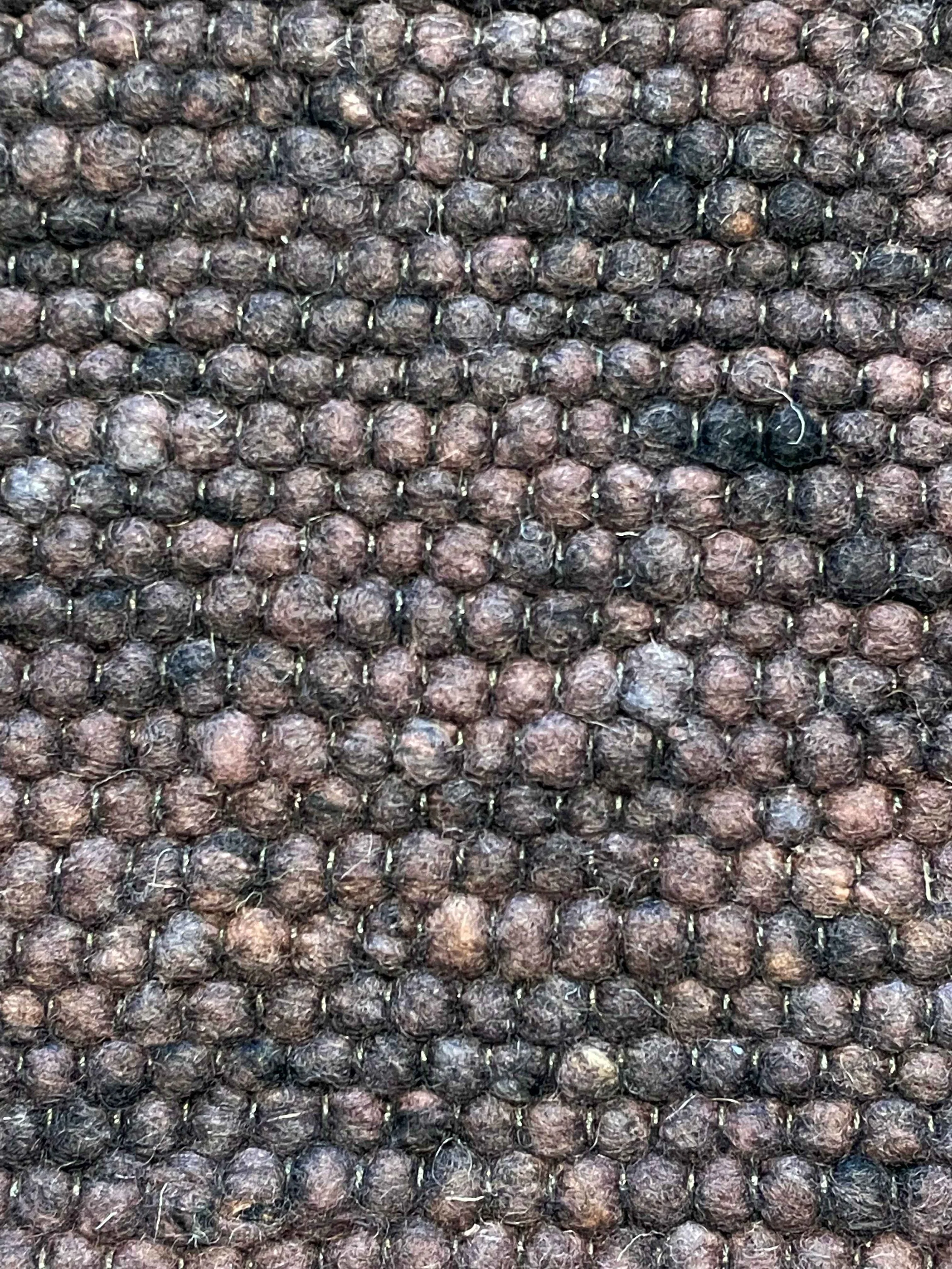 368