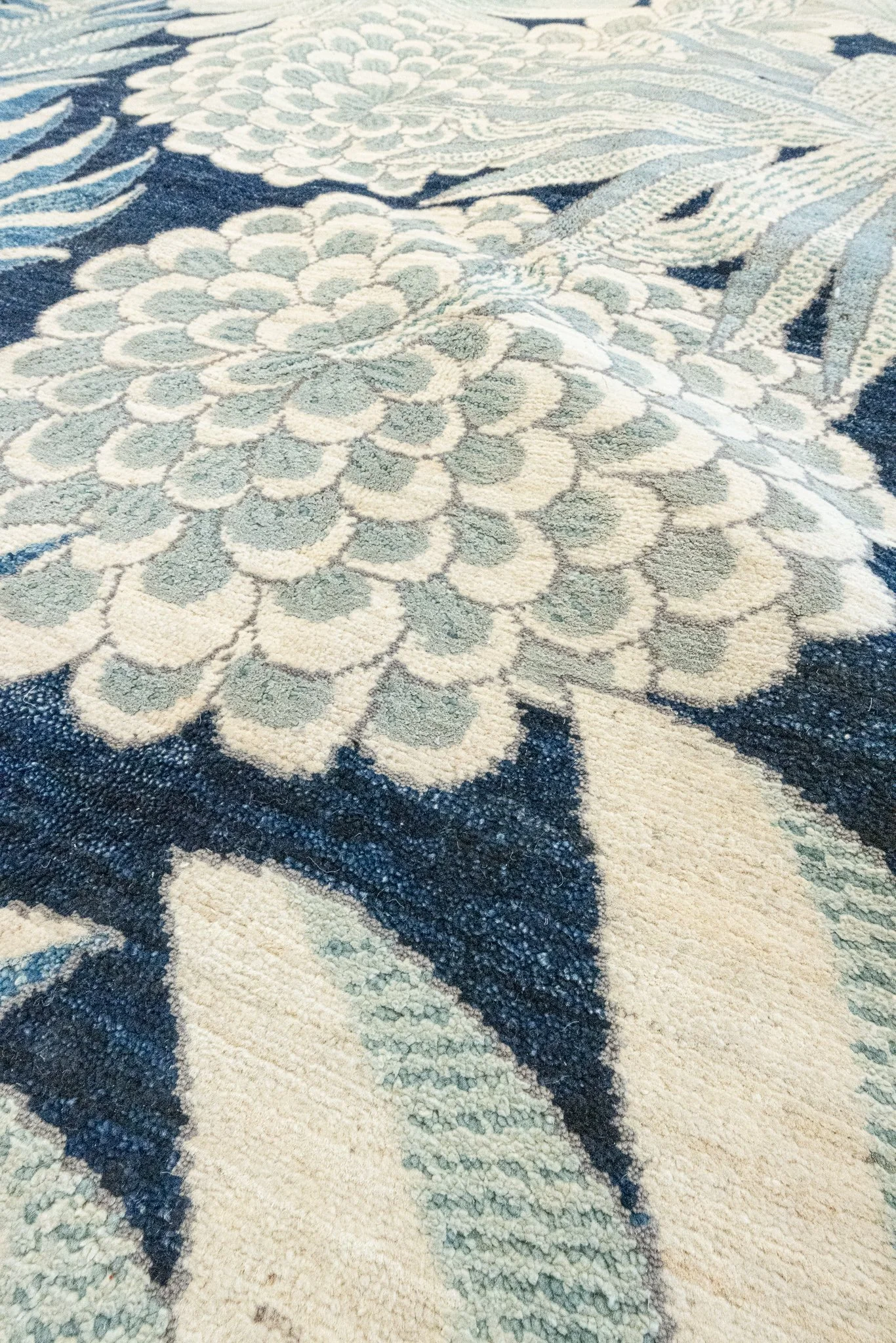 Retro Bloom (18365) [90 x 120] — Driscoll Robbins