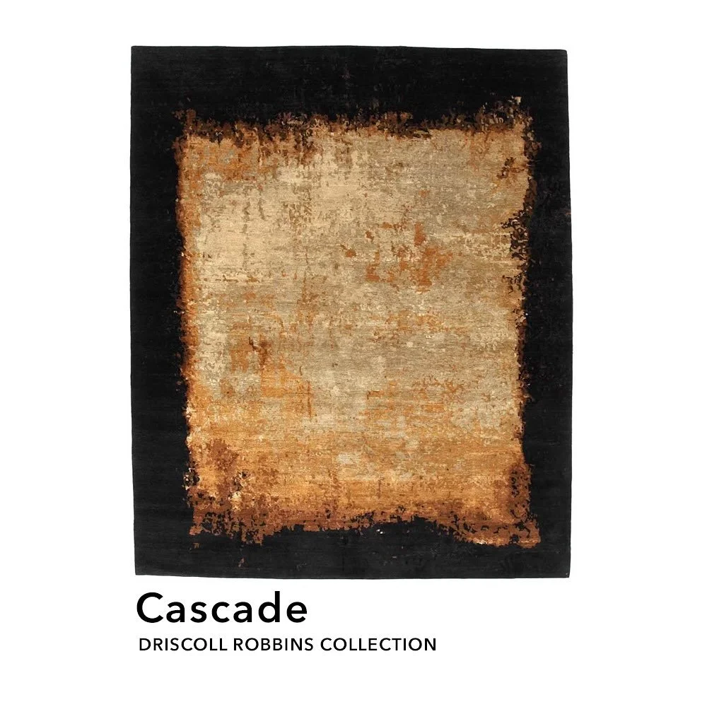 Rustic charm in a dark frame, highlighted by a bright centerpiece.