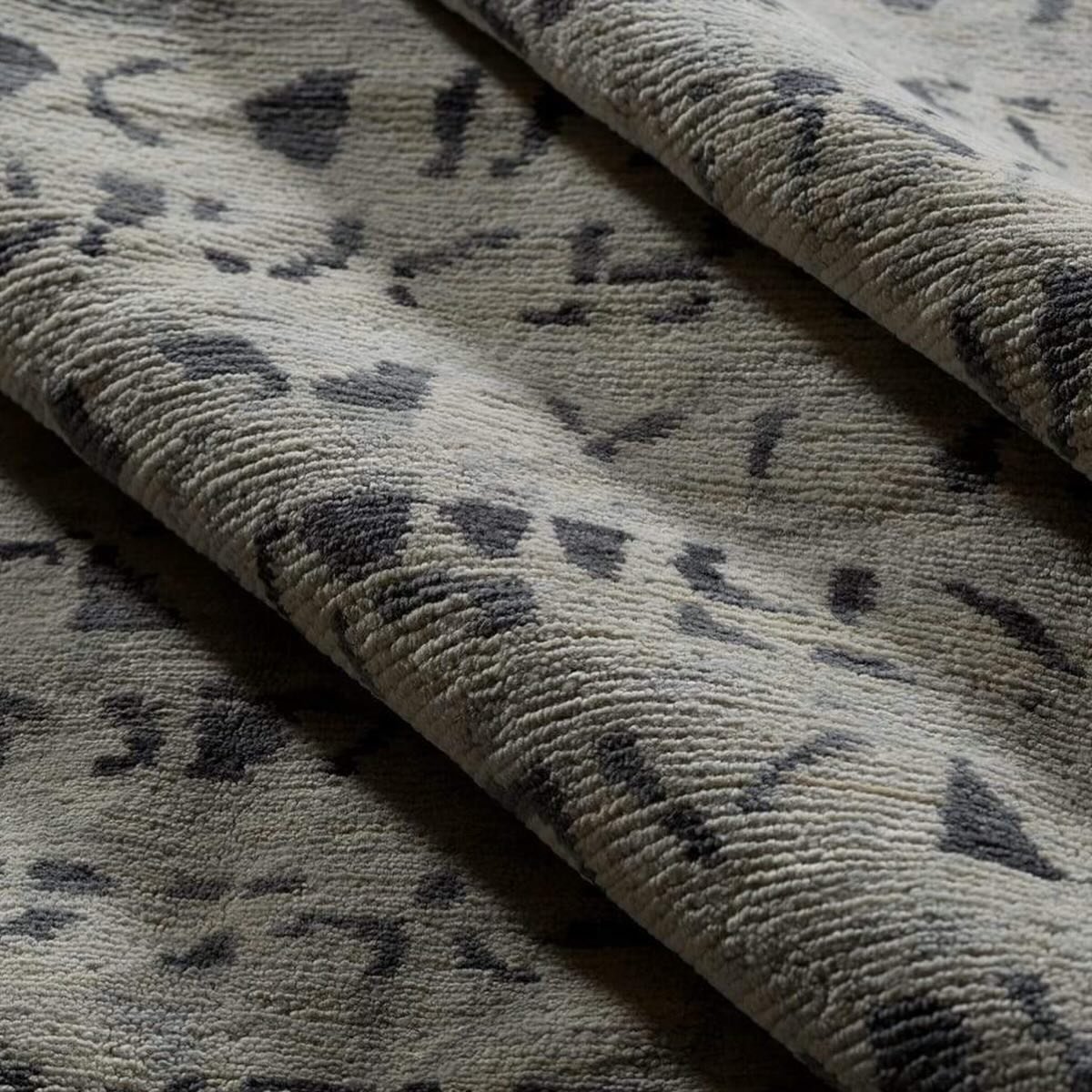 Fast Forward is a fantastic pattern from @tufenkiancarpets showcased at our showroom. This repeating design works well in any project and comes in various colors.