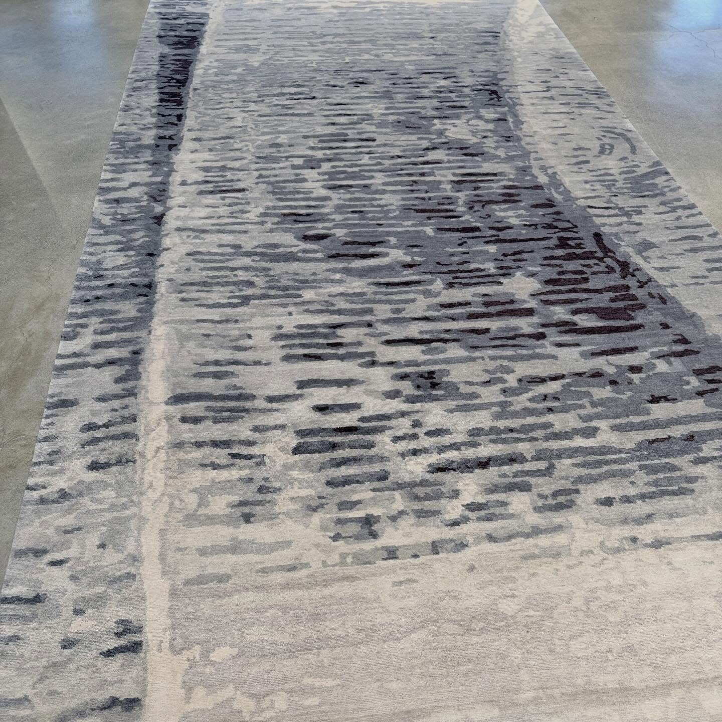 It&rsquo;s called Ayasofya, a design gem we feature from @woolandsilkrugs, available in multiple hues. Perfect for your home! The sample is available at our showroom.