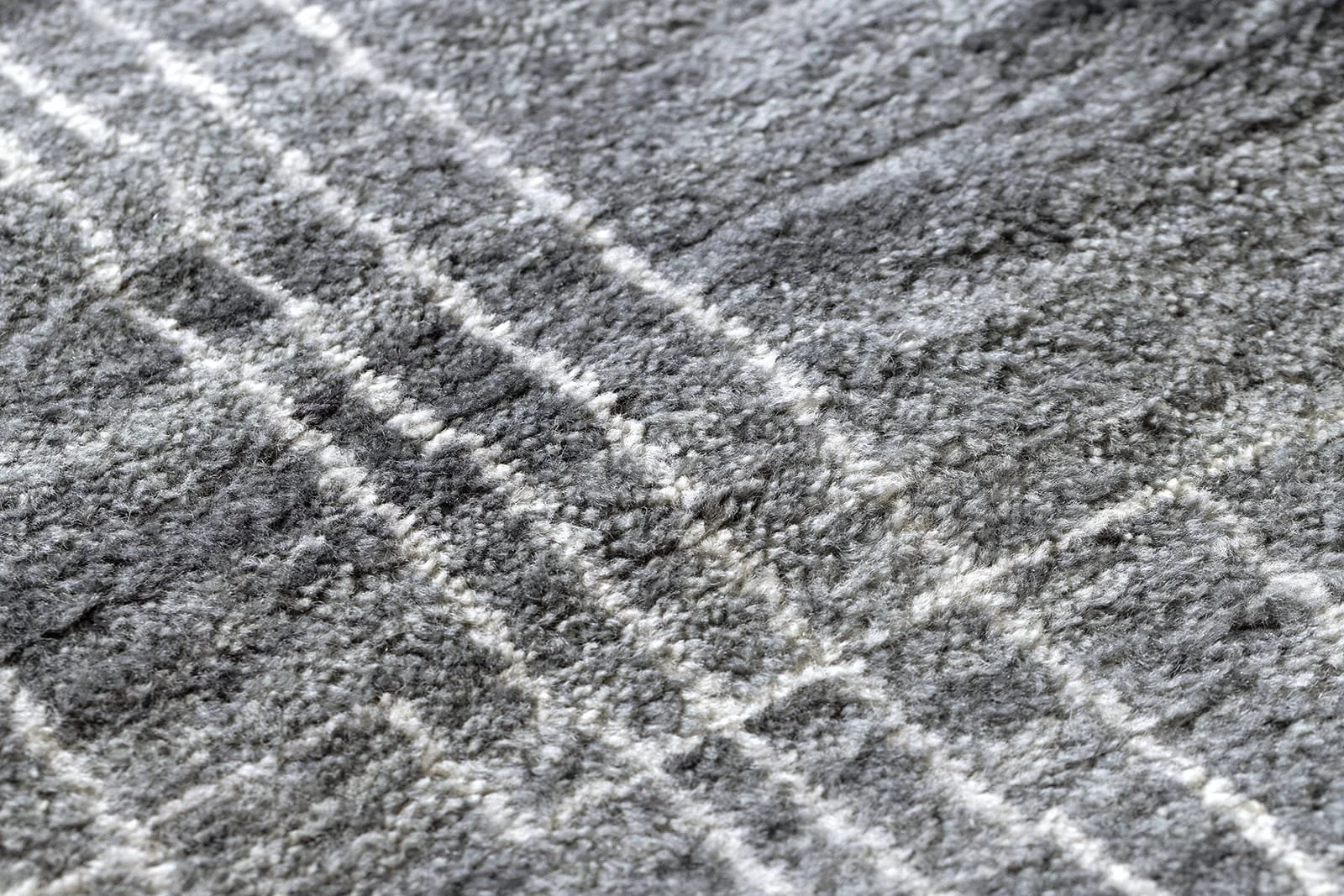 NEXUS_CHARCOAL_Detail-2_WEB.jpg