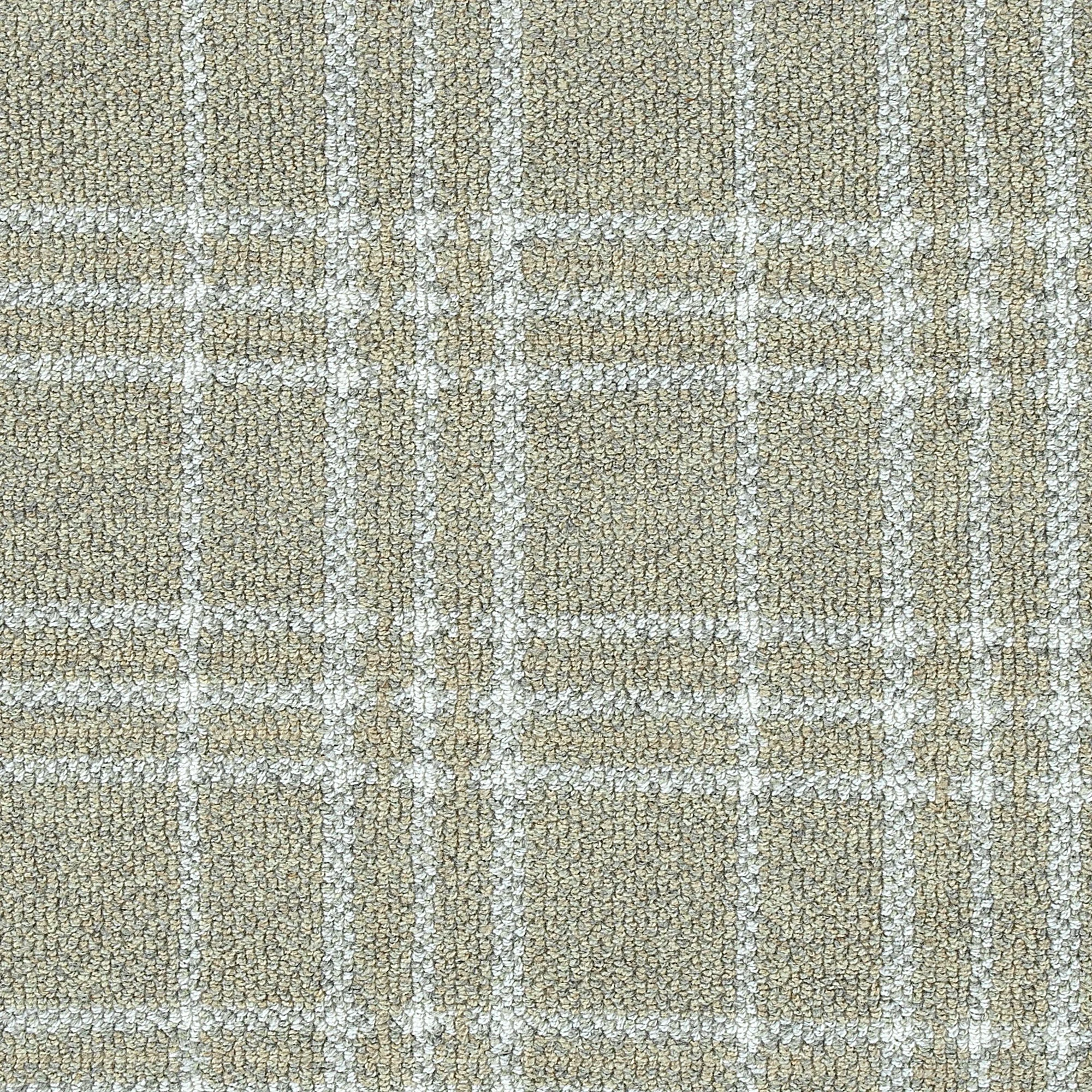 Whispering Hill - Beige.