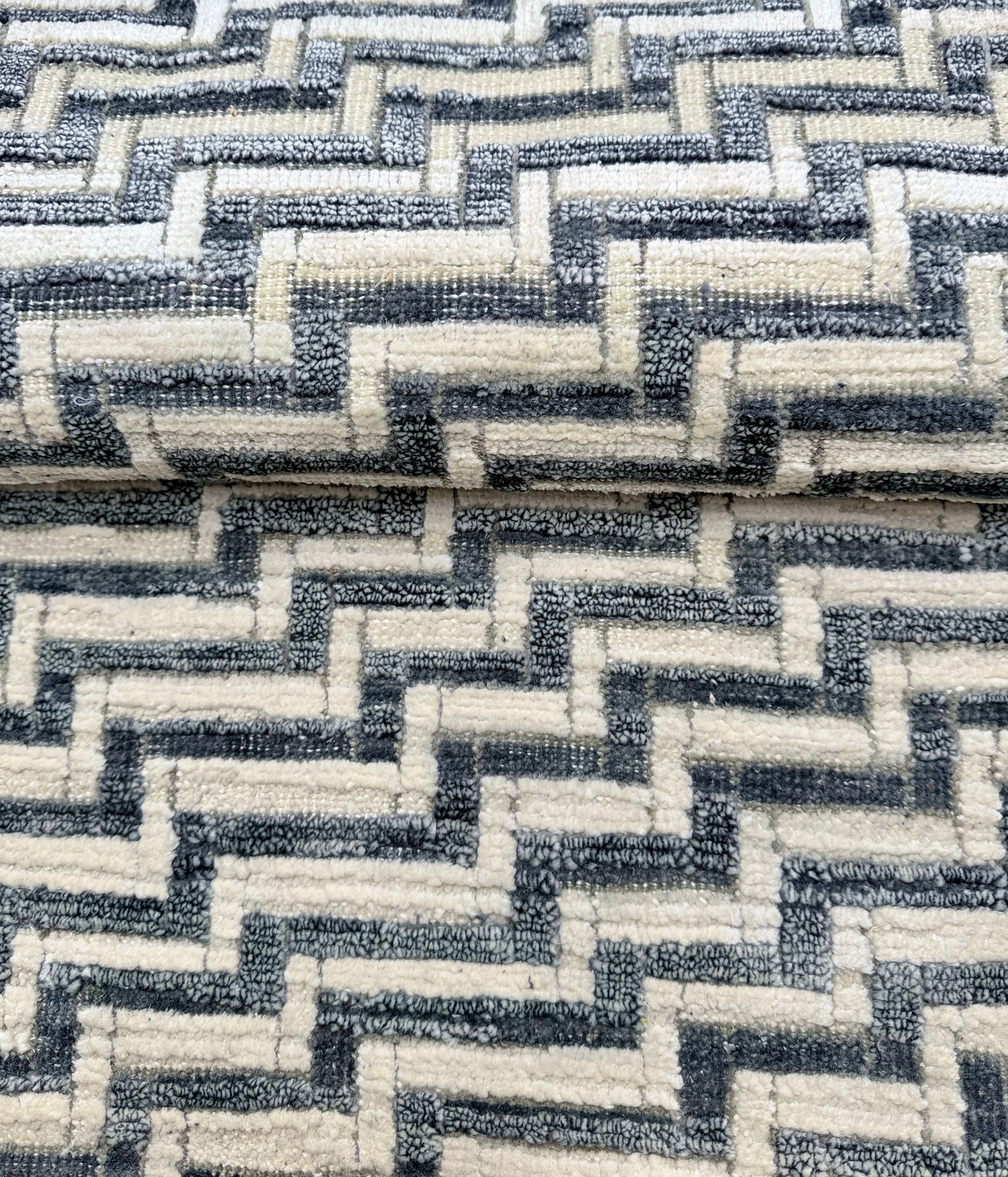 JP - IVORY/BLACK,  M72