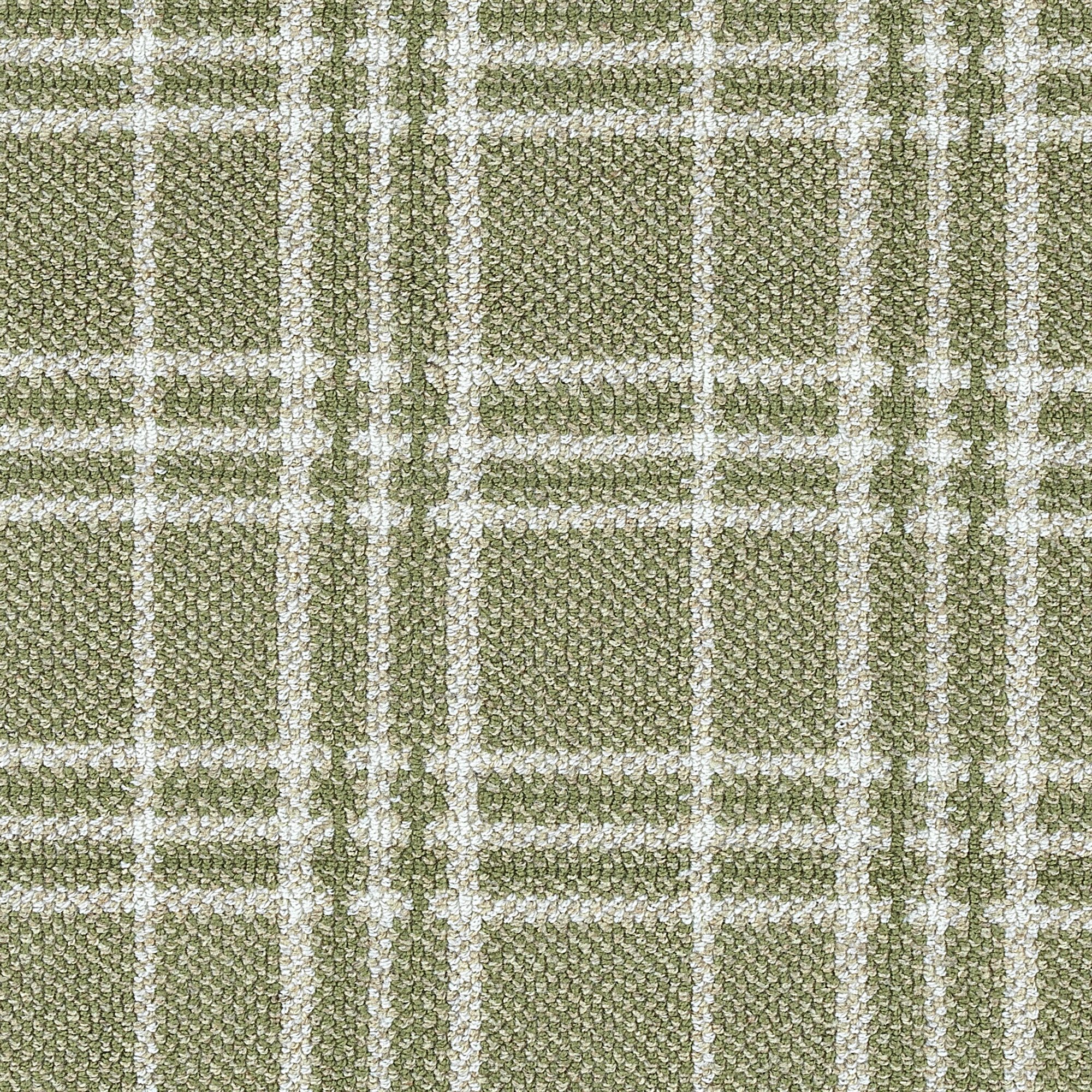 Whispering Hill - Green.