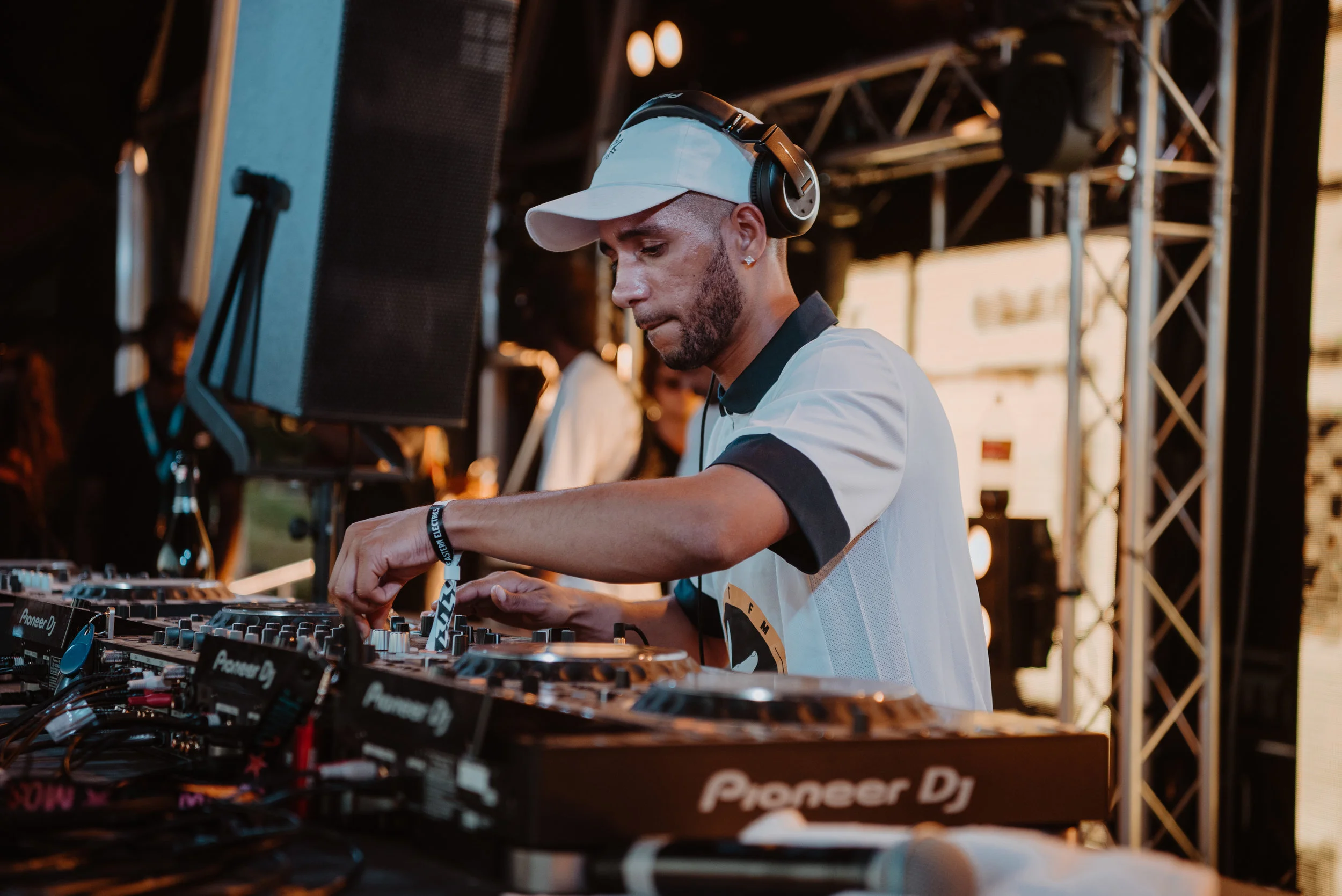 Rinse Fm S Main Stage At Eastern Electrics Festival 18 Ben Walsh