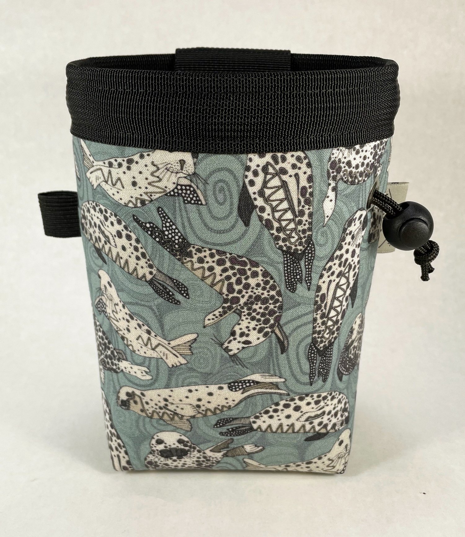 wake sapporo MOPS WAKE Chalk Bag ポーチ Mosquito Chalkbag | Wild Country® USA