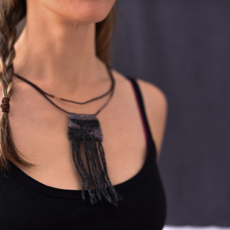Weave a Statement Necklace :: Skillshare
