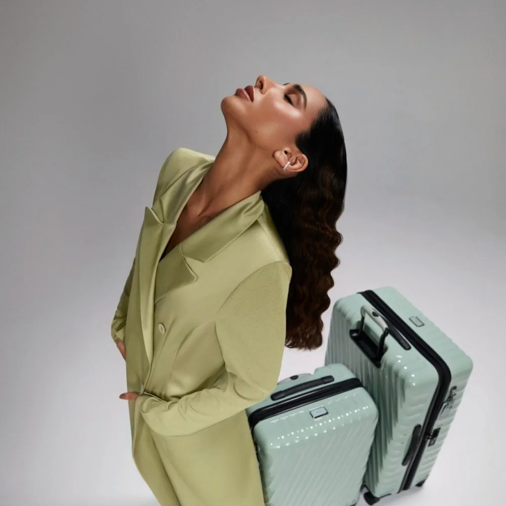 HIA TUMI 20 MARCH18607 - V3.jpg