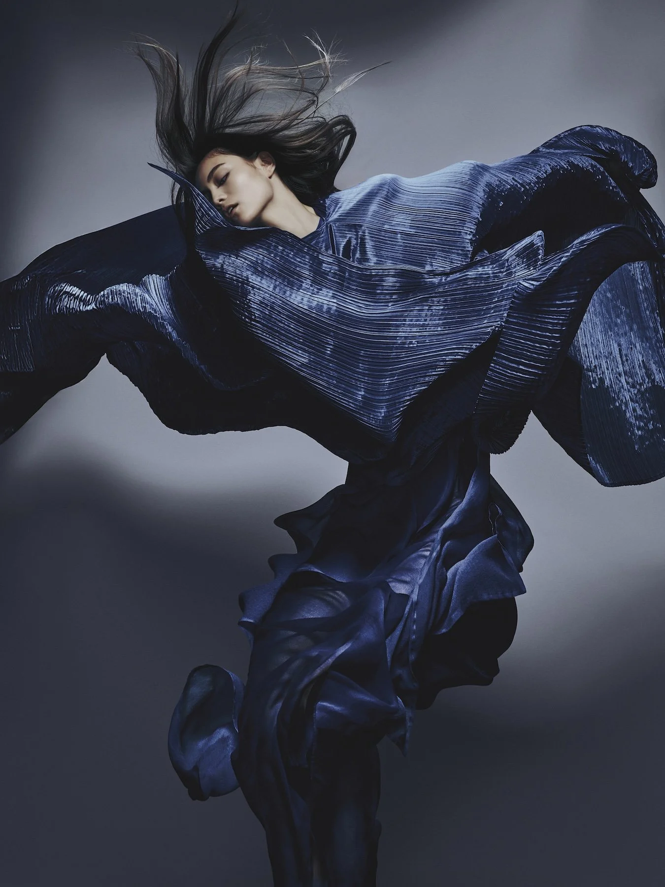 Vogue PH Arut15913 copy 3.jpg