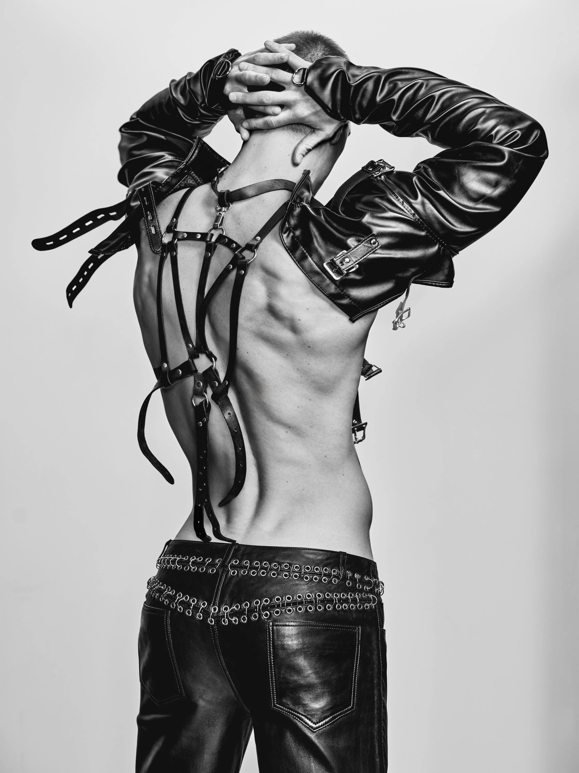 Test Men Arut13023 copy 2.jpg