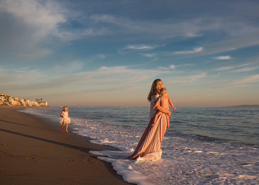 This beautiful flowing skirt created interesting movement at Meg's family photo session in Malibu, CA.