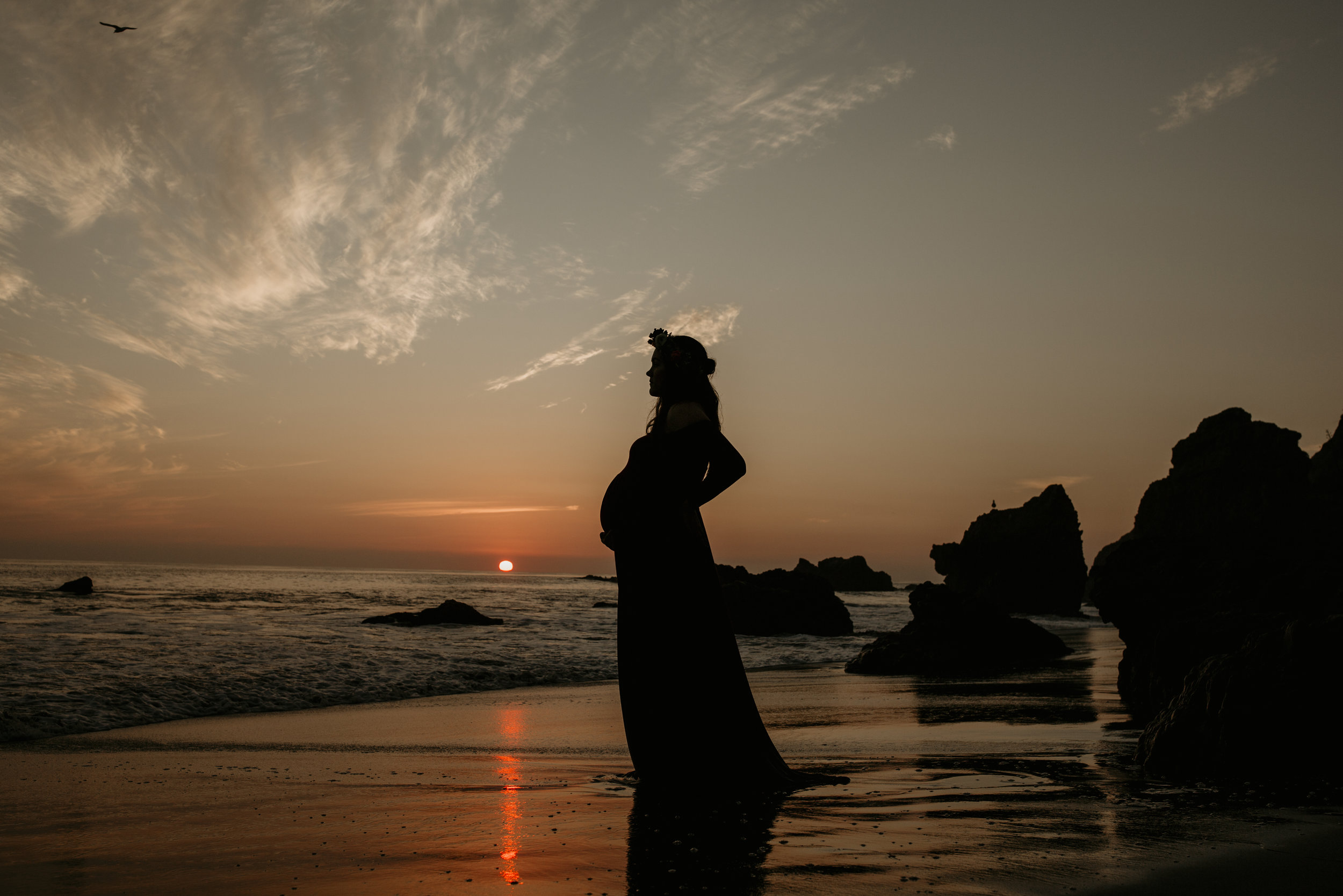 photographer bre thurston | san francisco bay area california | lifestyle maternity photography | outdoors on location beach mermaid flower crown and sunset shoot