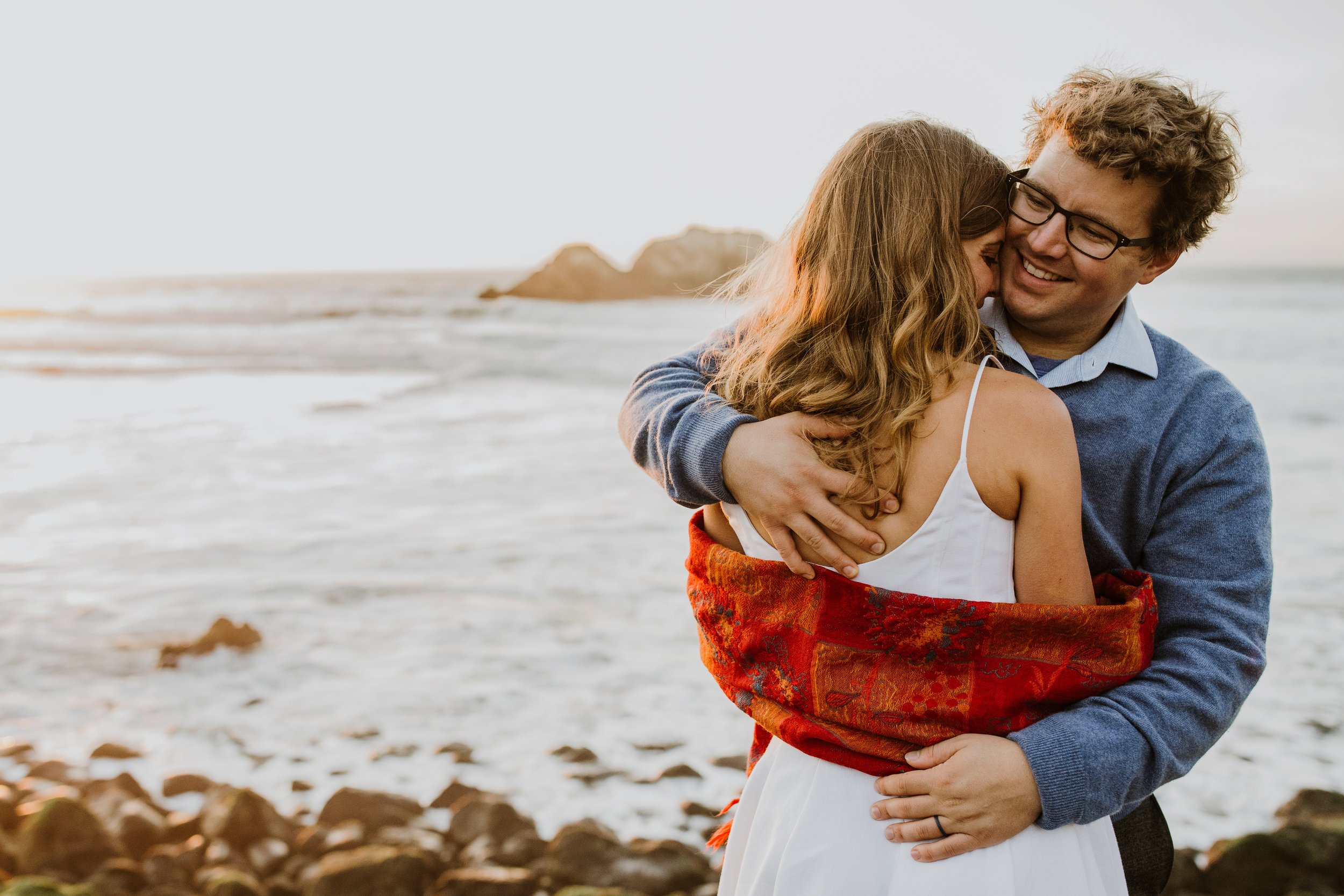 san francisco bay area photographer bre thurston | pacific coast outdoor engagement shoot | happy couple at sunset