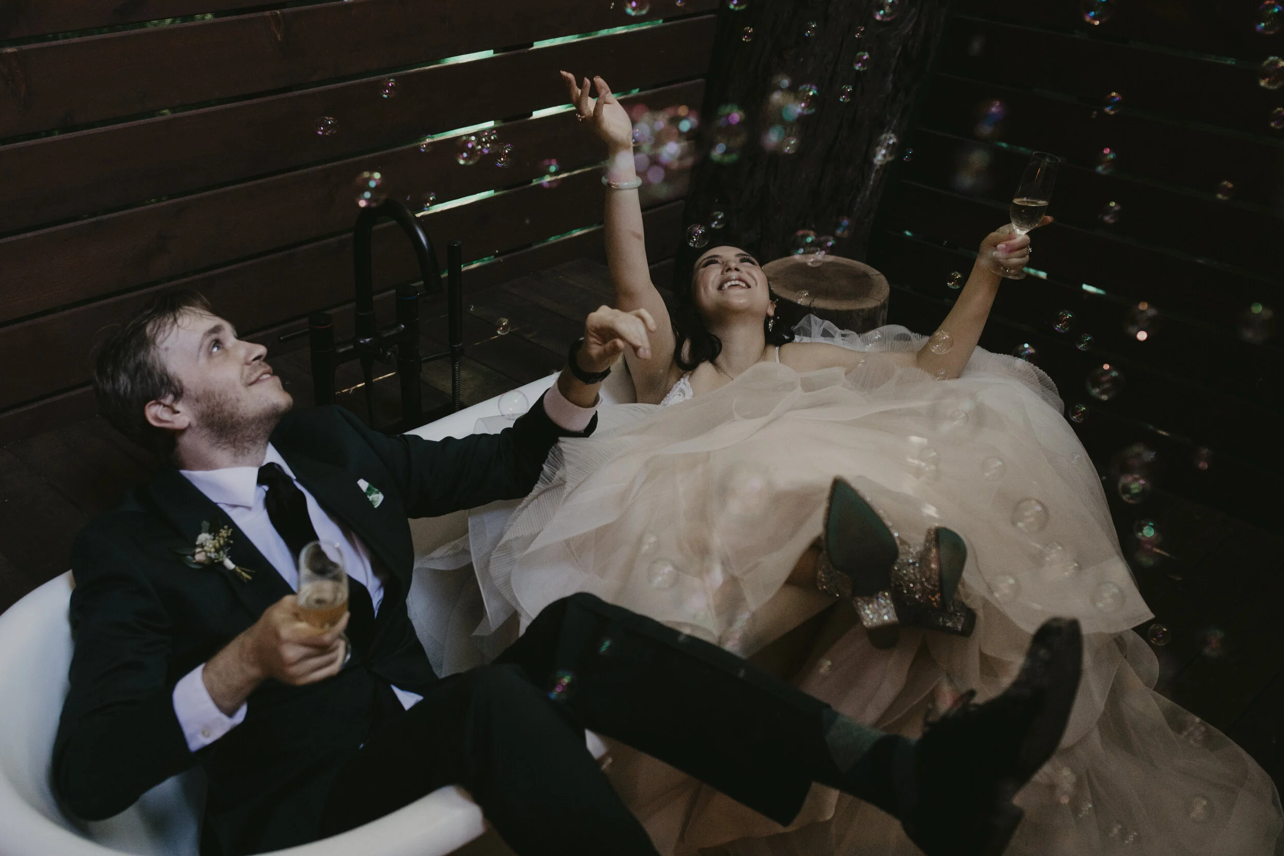 0036Alisa and Jari Sneak peeks.JPG