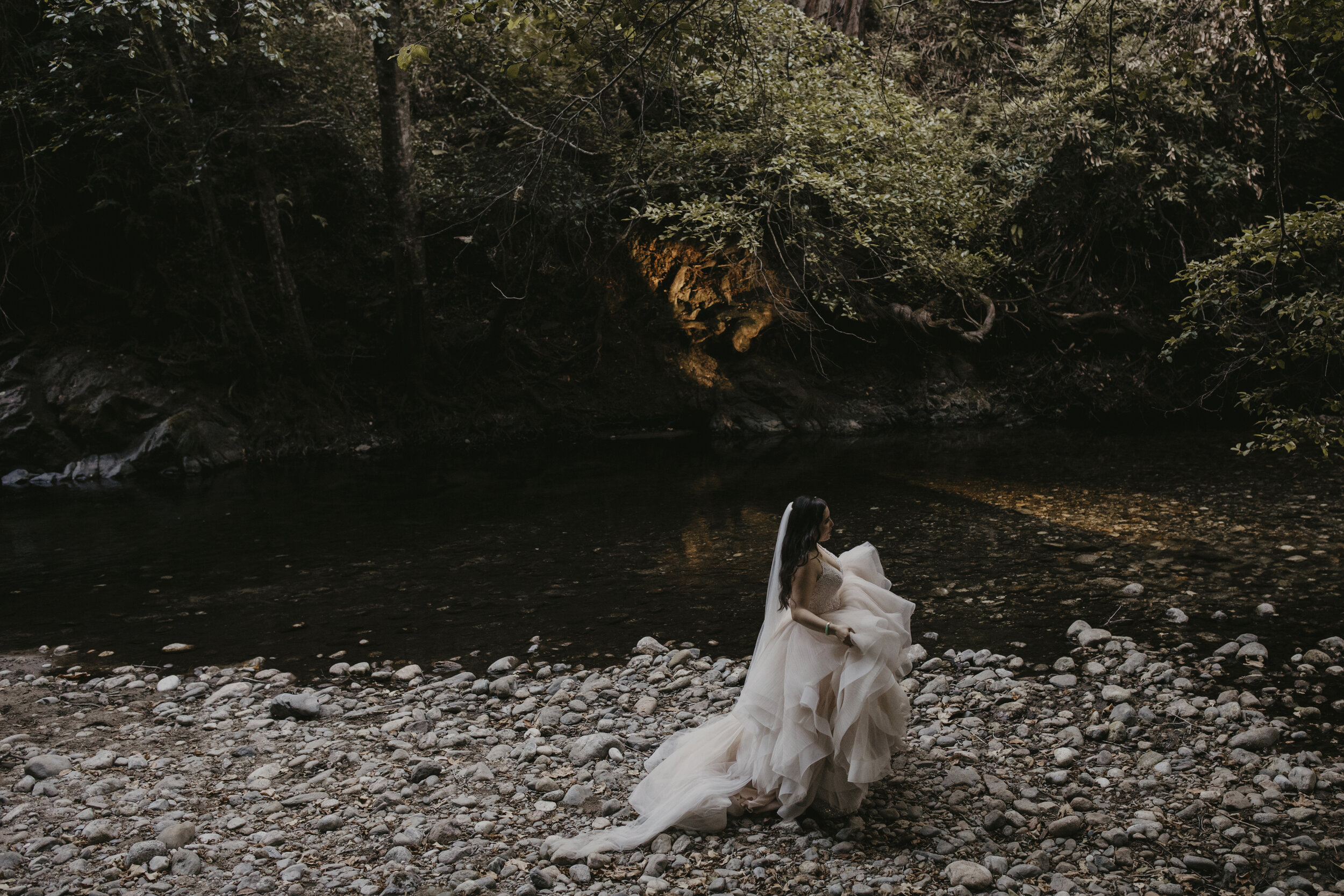 0037Alisa and Jari Sneak peeks.JPG