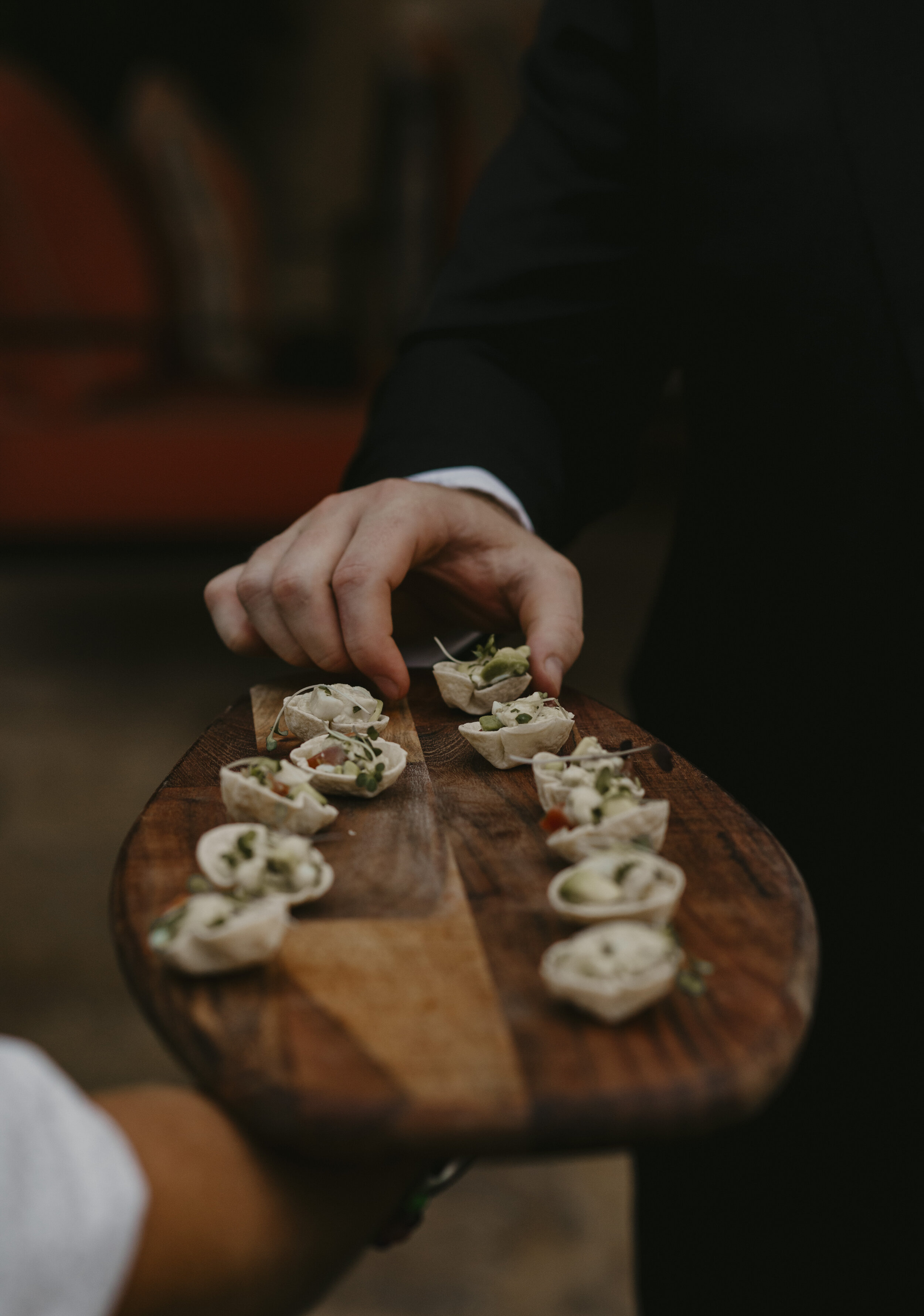 0042Allie and Mike Sneak Peeks.JPG