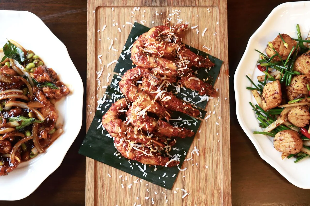 Nanking Chicken (left), Coconut Shrimp (center), Scallops (right)