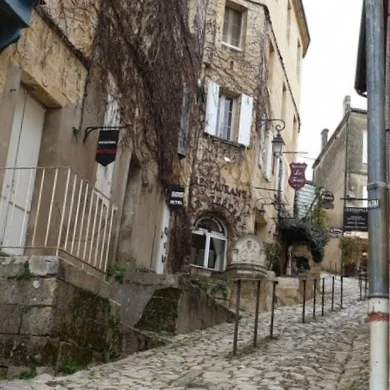 🏃🏻🇫🇷 波爾多右岸：一年中有半年在休眠的小鎮 Saint-Émilion