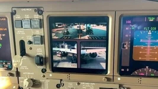 ✈️✈️ 守護飛機的隱形人：機務大哥