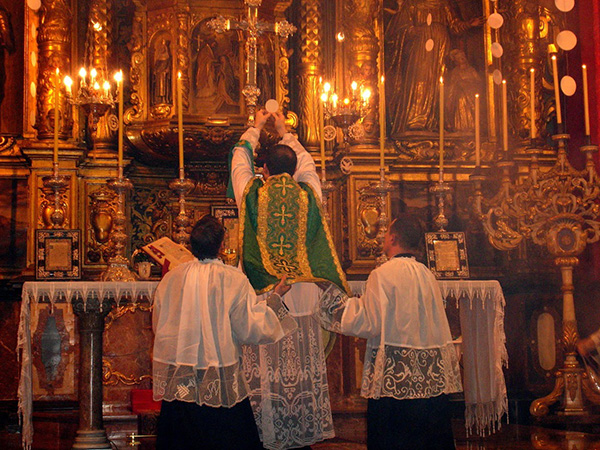 6-le-differenze-tra-la-chiesa-cattolica-e-la-chiesa-ortodossa-corso-di-russo-roma-news.jpg