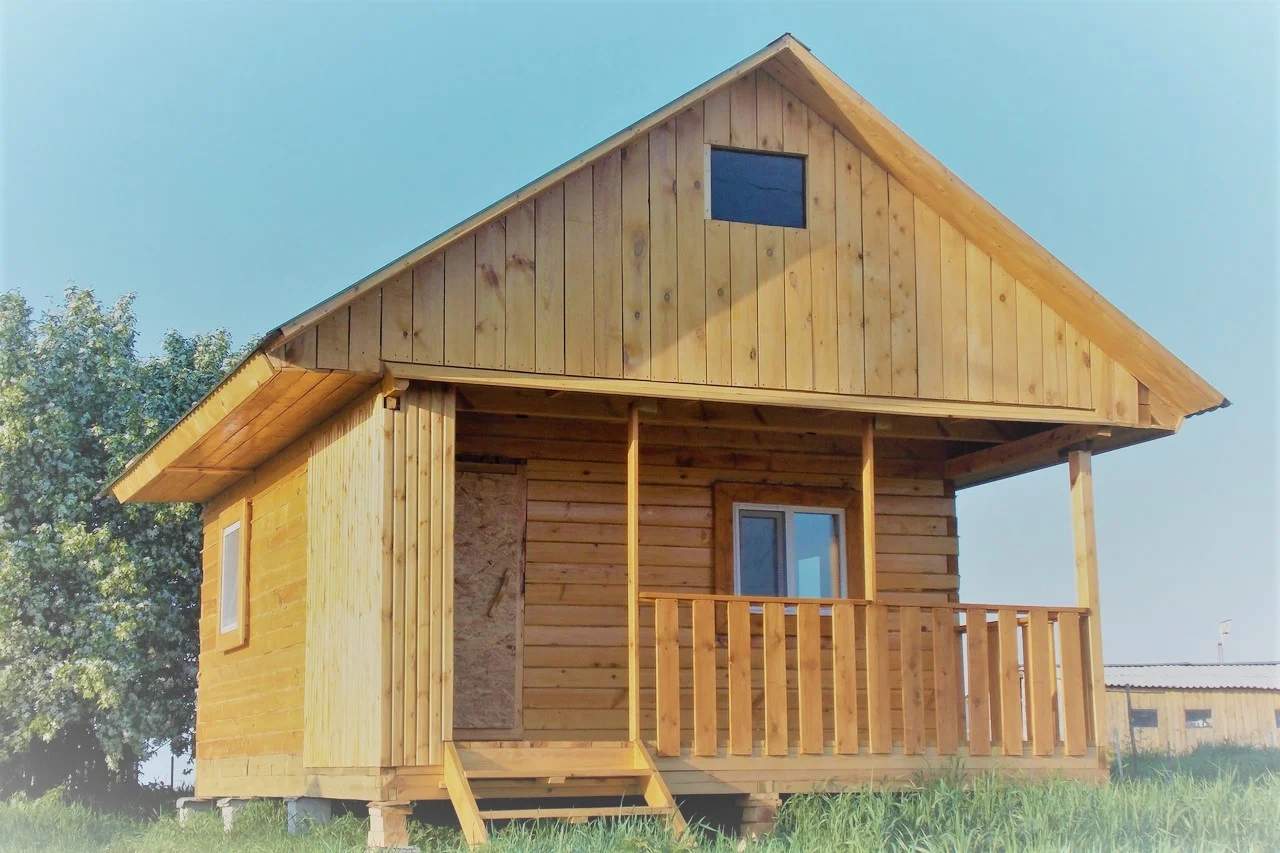 VIVERE ECOLOGICO Le nostre case sono il posto più accogliente ed ecologico del villaggio SvetoRusye.