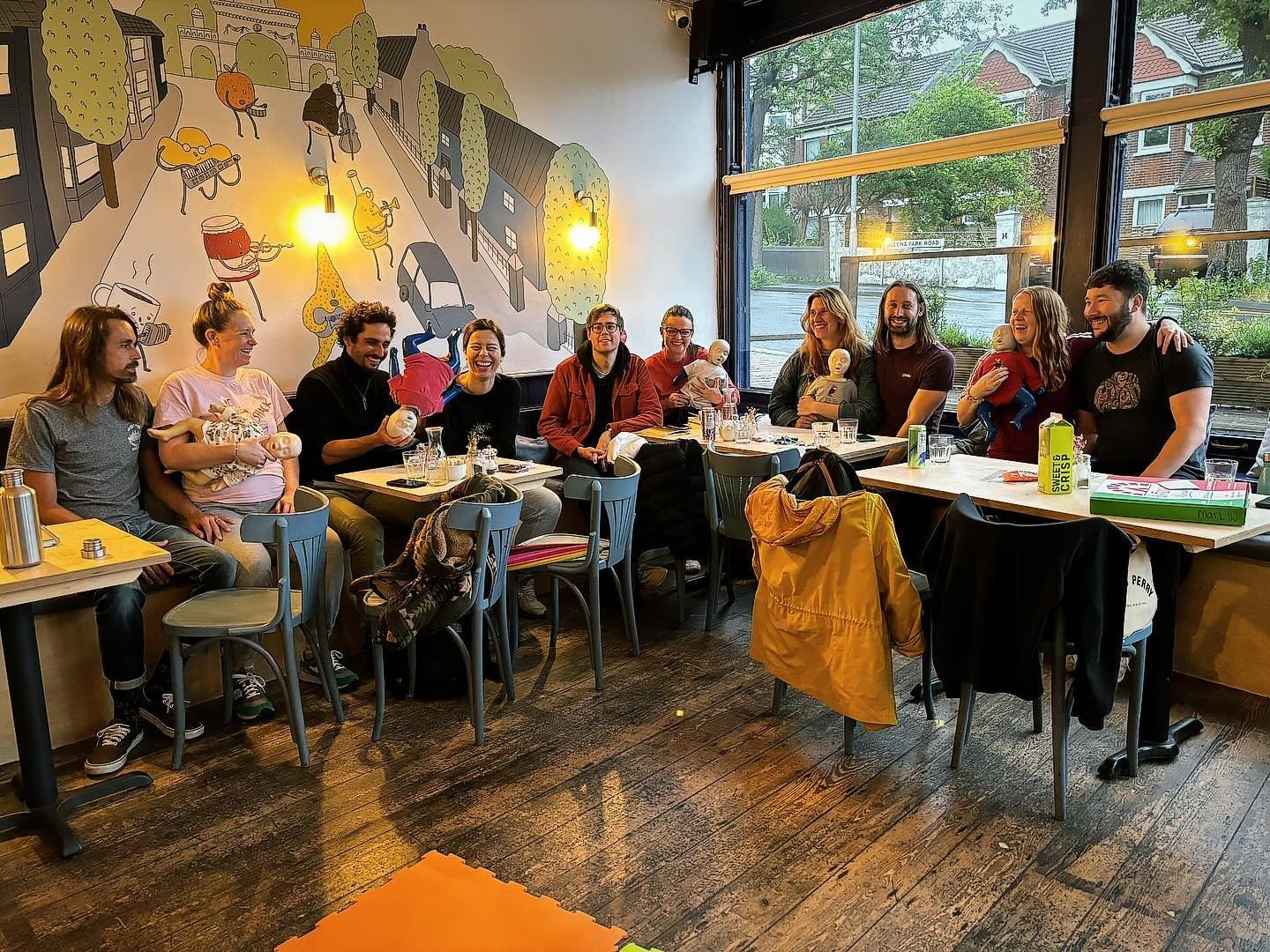 Awwww thank you to this lovely lot for joining me for their LushTums Antenatal Ed Course, prepare for birth &amp; baby! What a great group! 💕🥰🫶👍 We had lots of fun!

My next full course runs over 4x Tuesdays 6-9pm @starfishandcafe :

18th &amp; 2