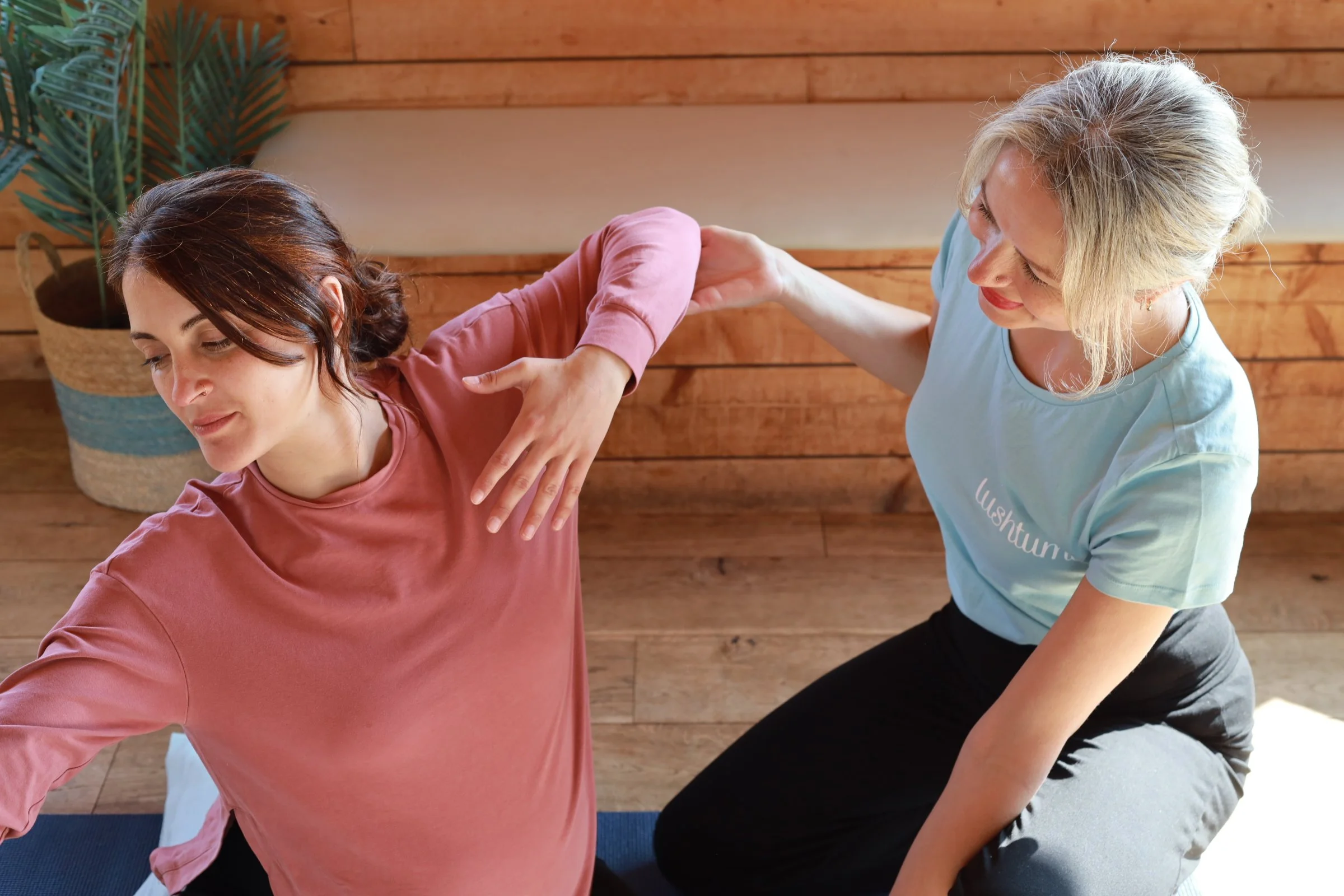 assists_yoga.jpeg