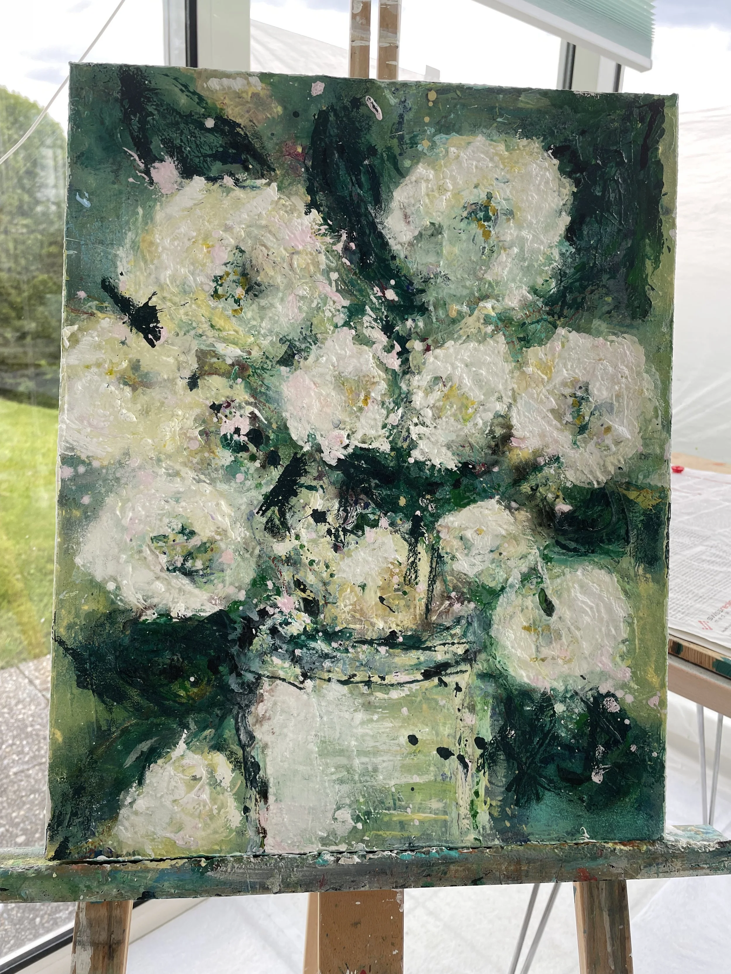 Weisser Blumenstrauss (Mai 2024)