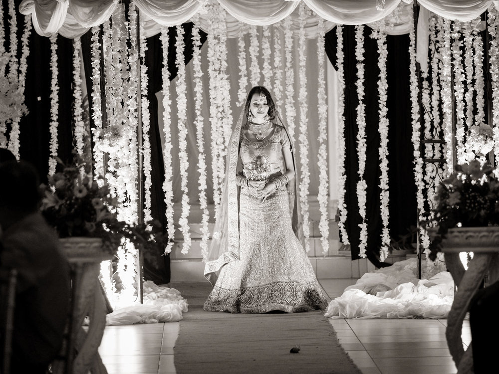 Kendra Wedding Photography Hindi 