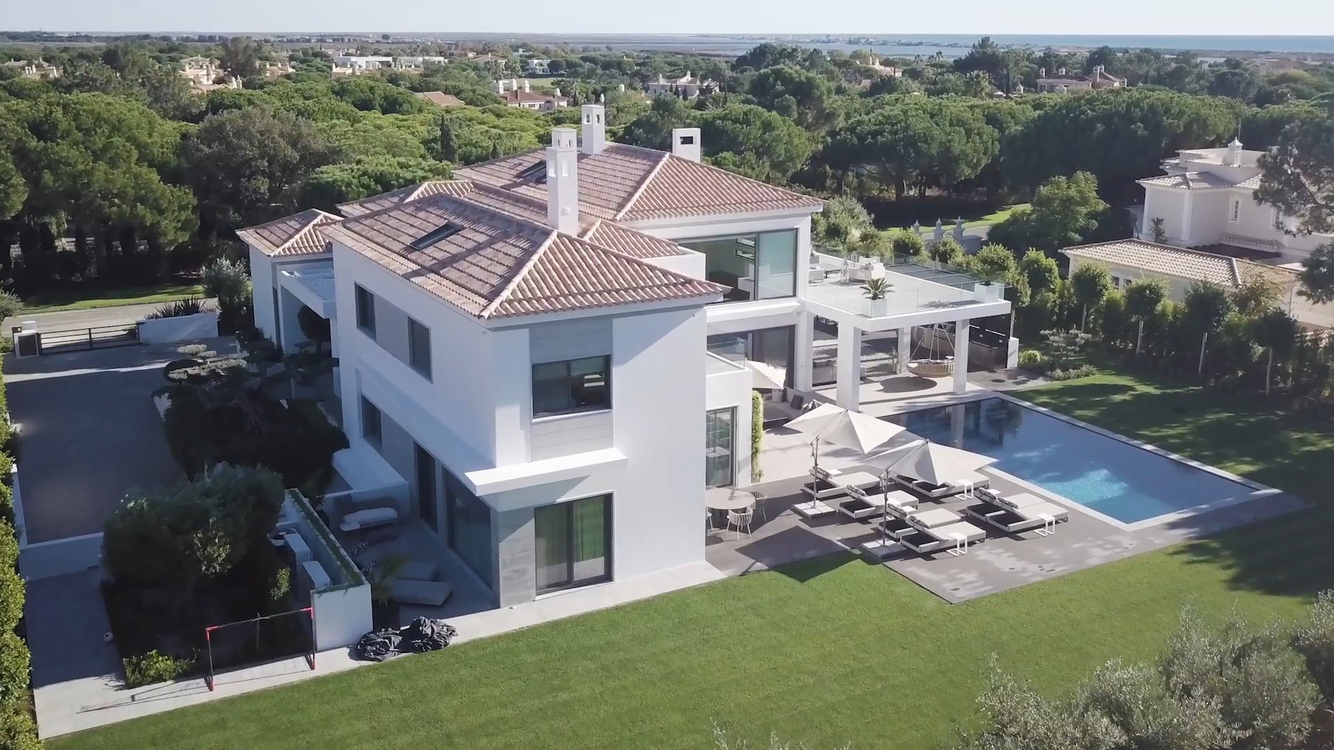 REAL ESTATE-Portugal