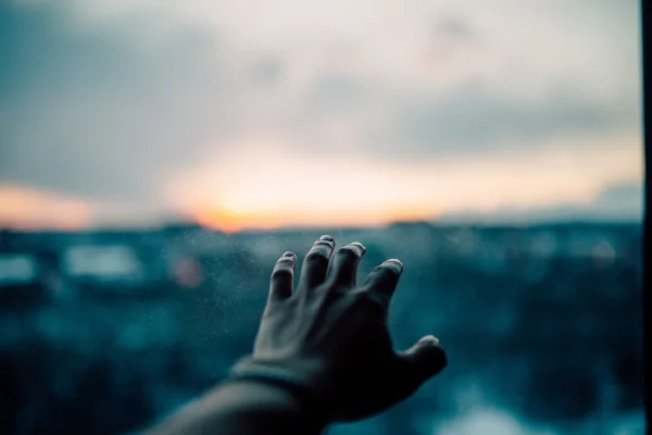Photo by Alexander Lam on Unsplash .