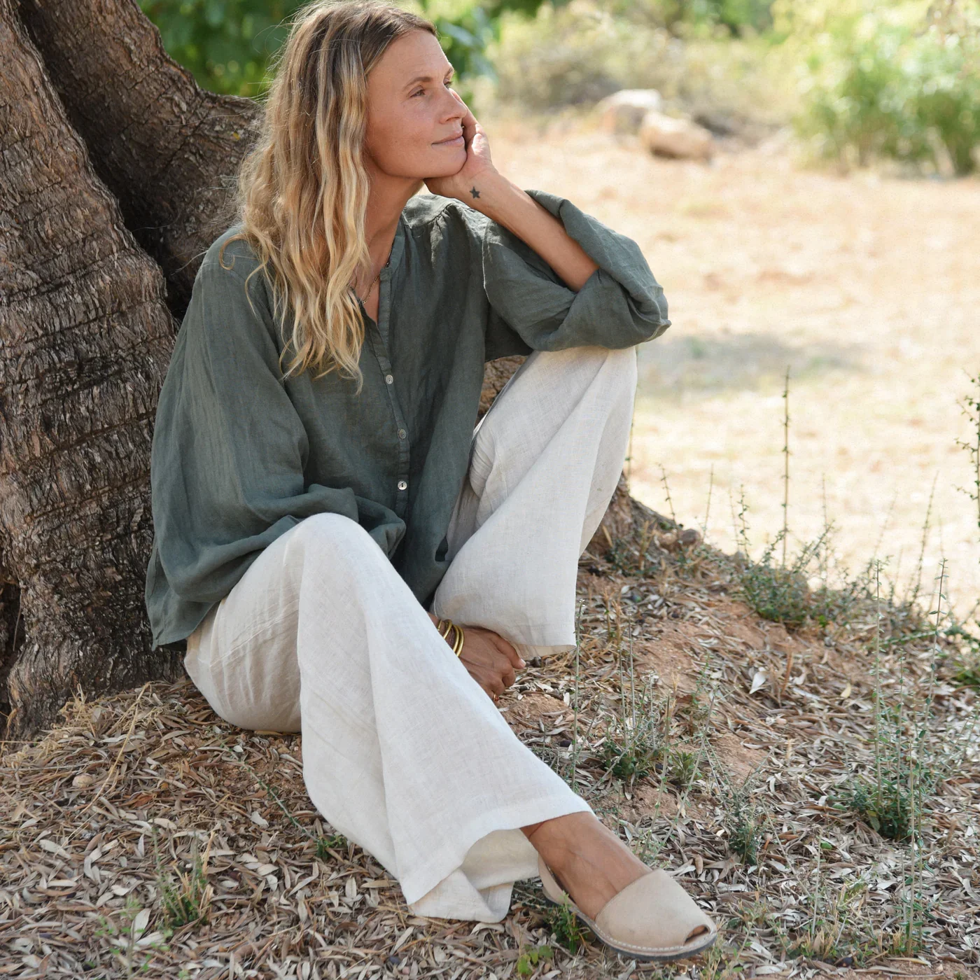 Linen and Cashmere for days
