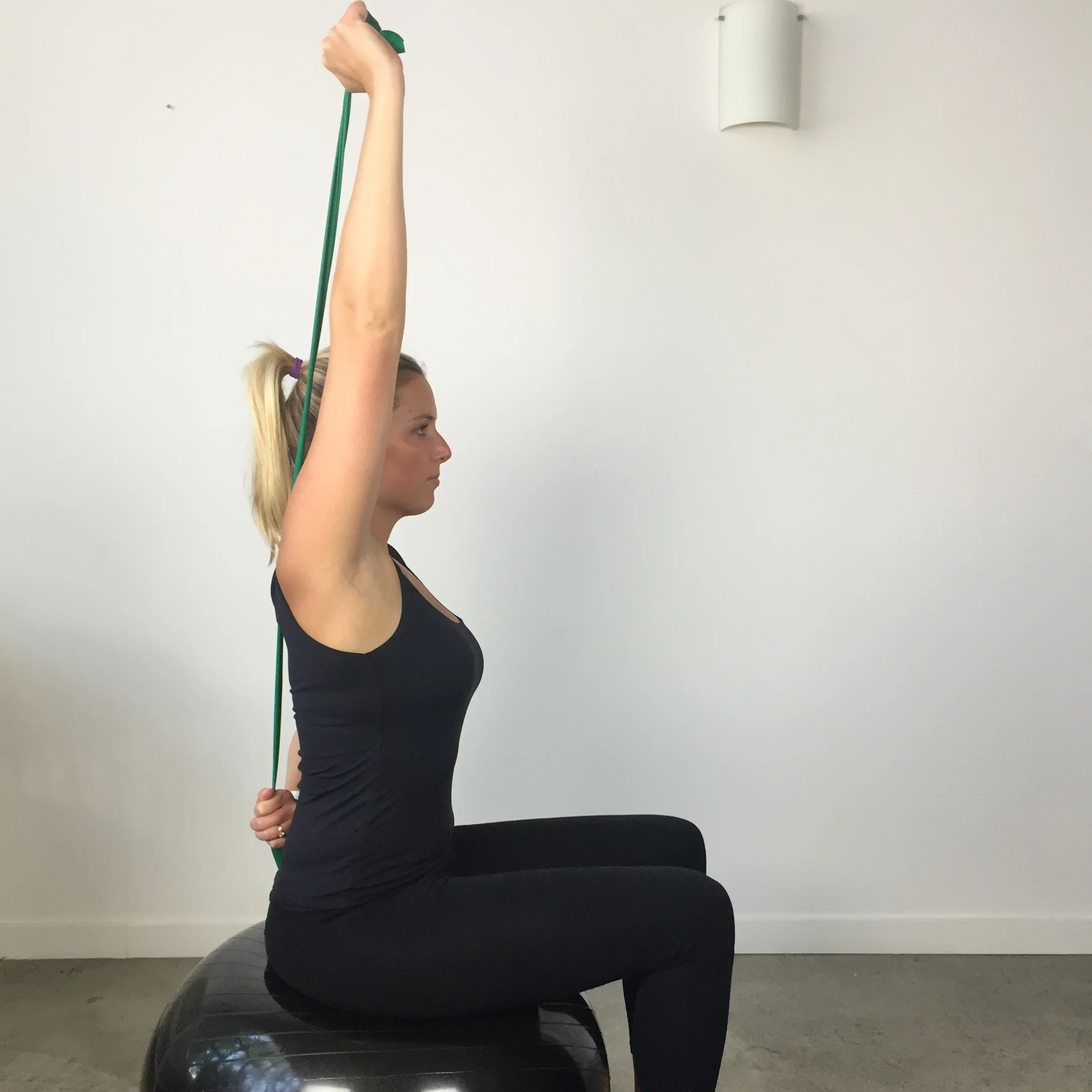 Theraband tricep press x 3