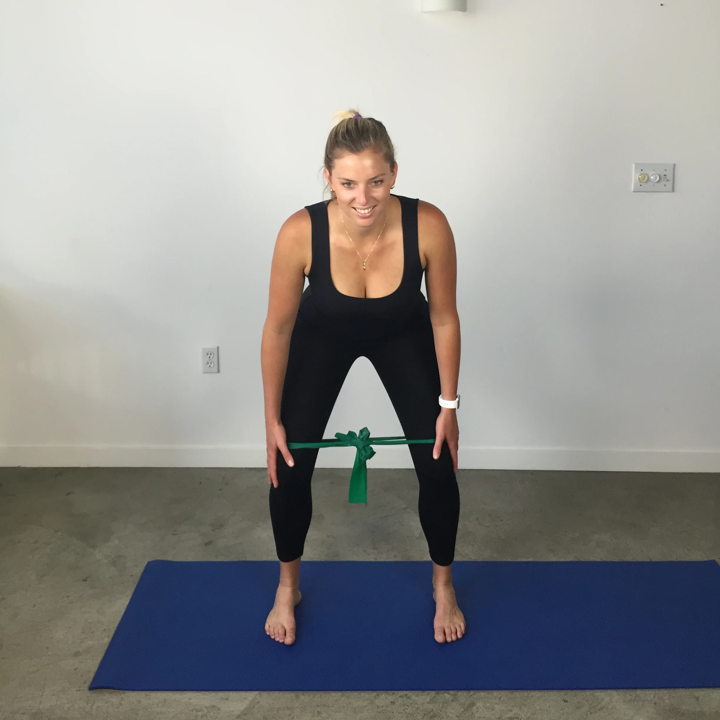 Free standing squat w theraband x 3