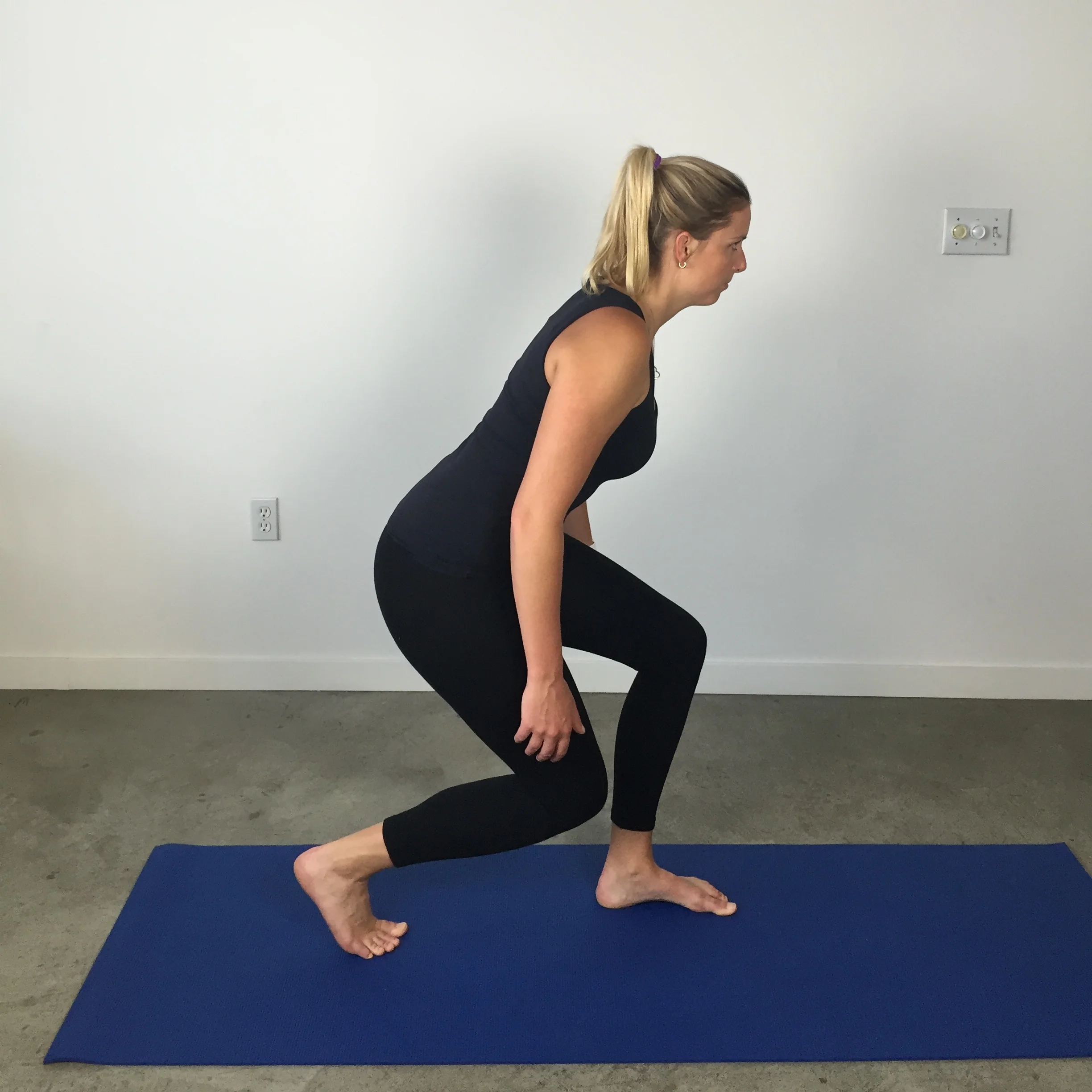 Gluteal lunge x 2