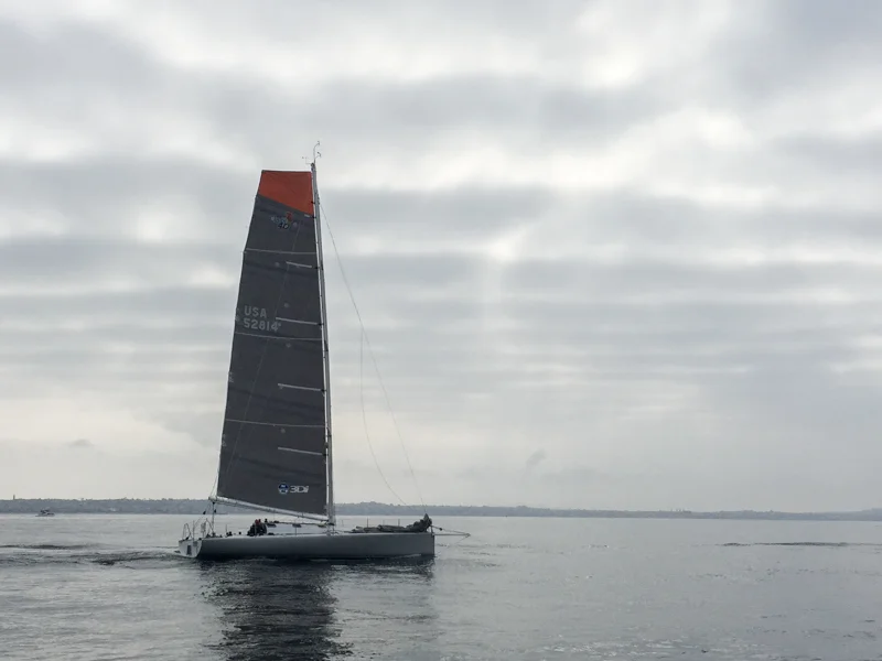 Charles Calkins' Class 40 heading out to the start