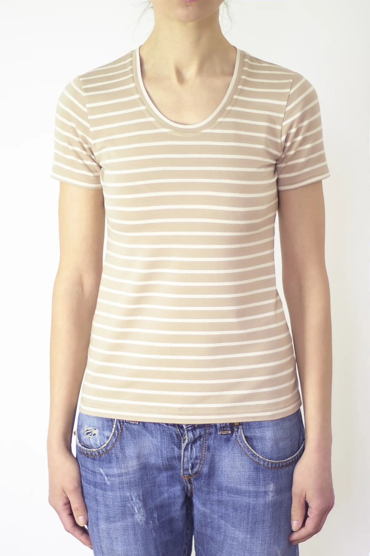 Basic Tee #OOTD Sew & Style