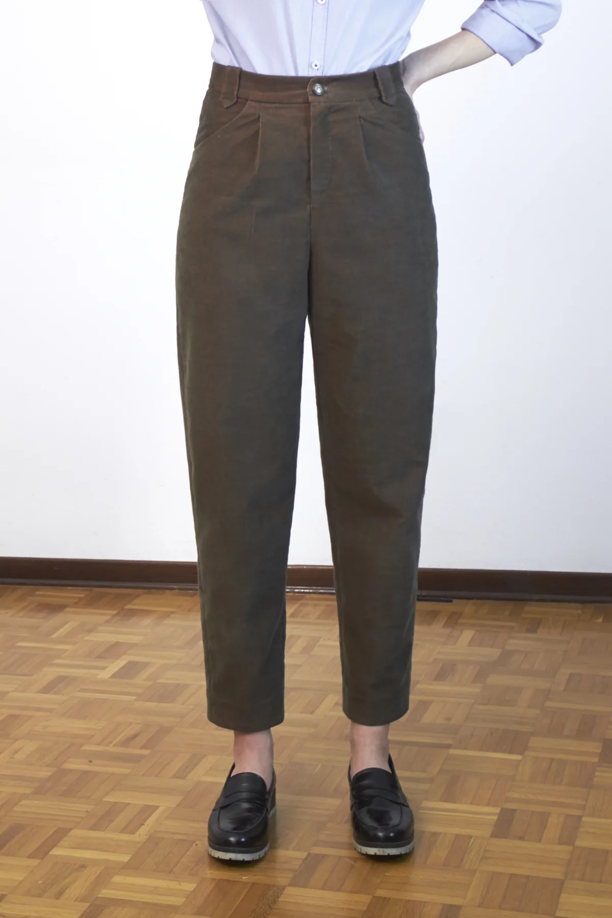 Corduroy Tapered Trousers