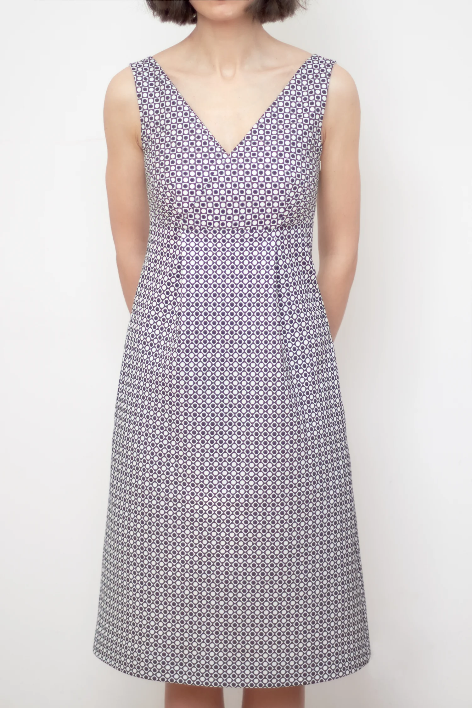 Burda v-neck dress 109A 06/2014