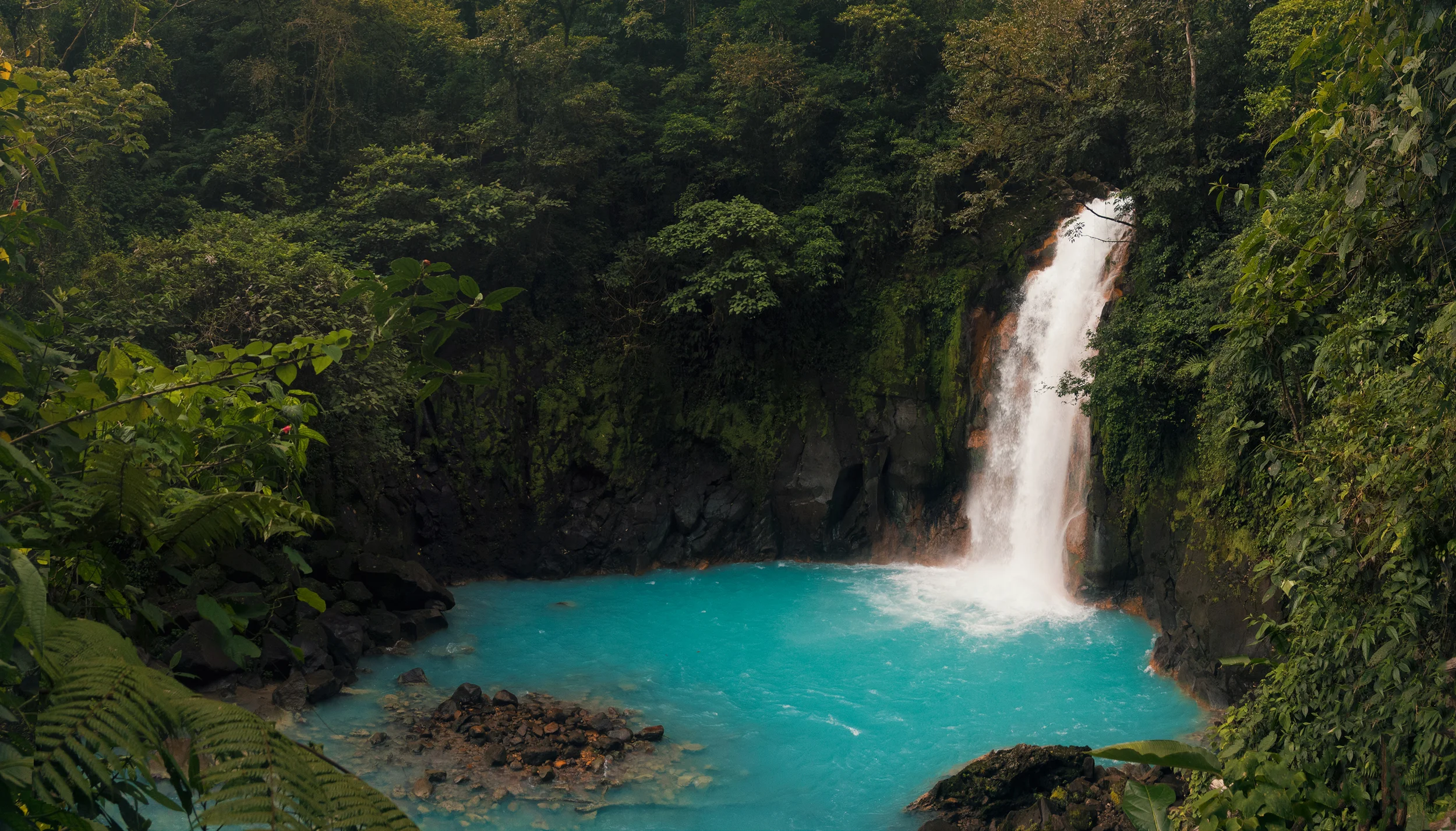 waterfall_02.jpg