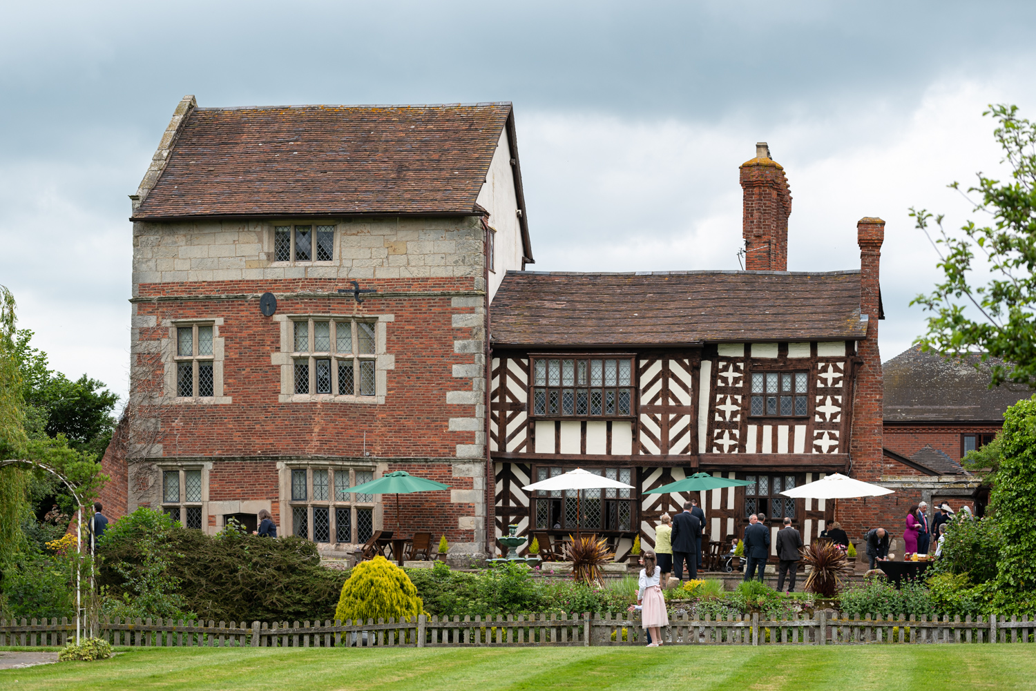 Albright Hussey Manor