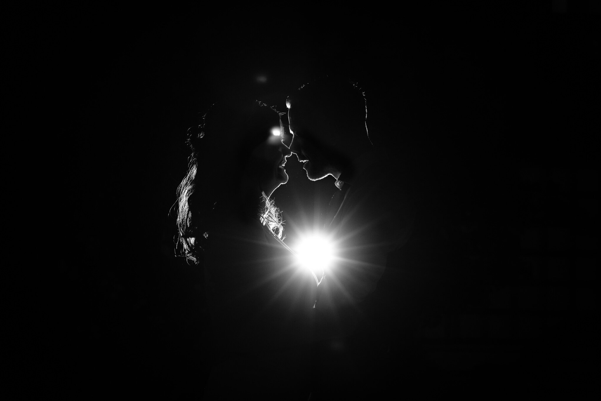 Silhouette of bride and groom 