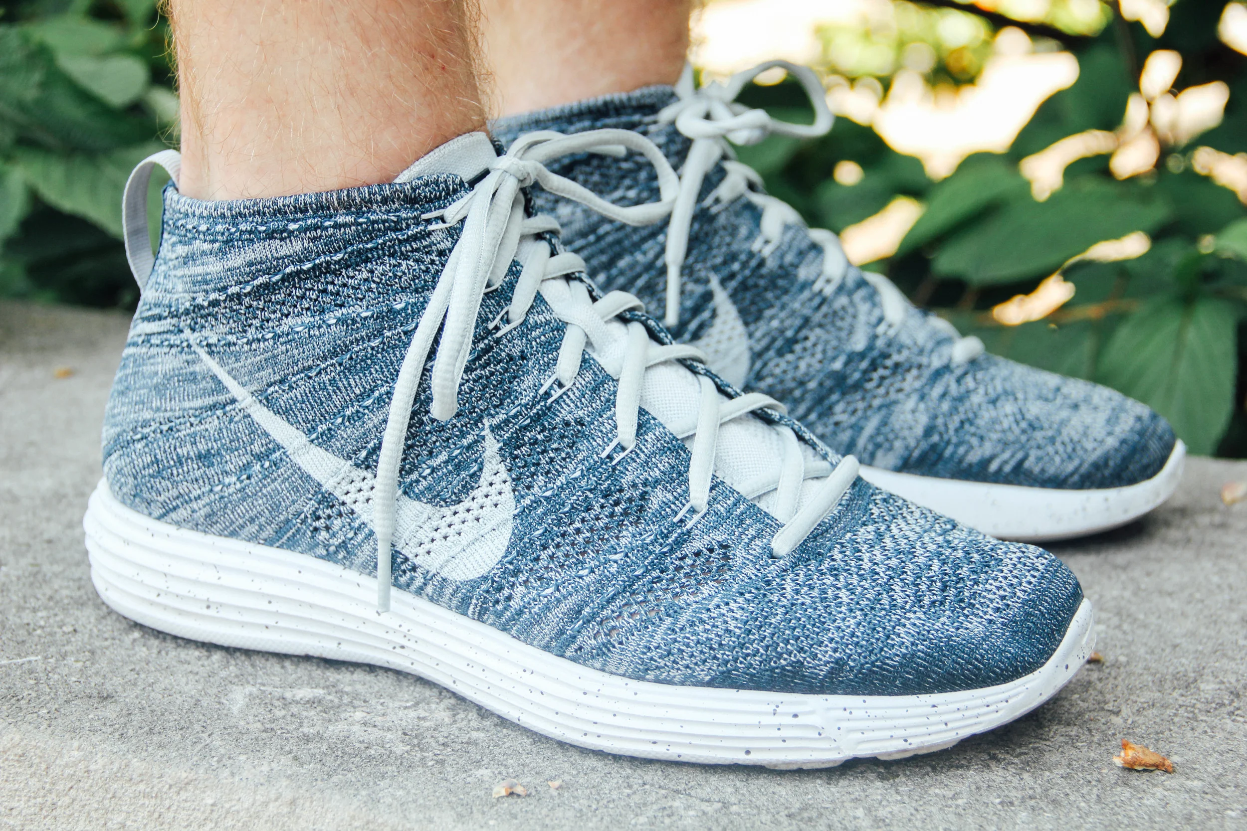 The Nike Lunar Flyknit Chukka in Squadron Blue/Pure Platinum