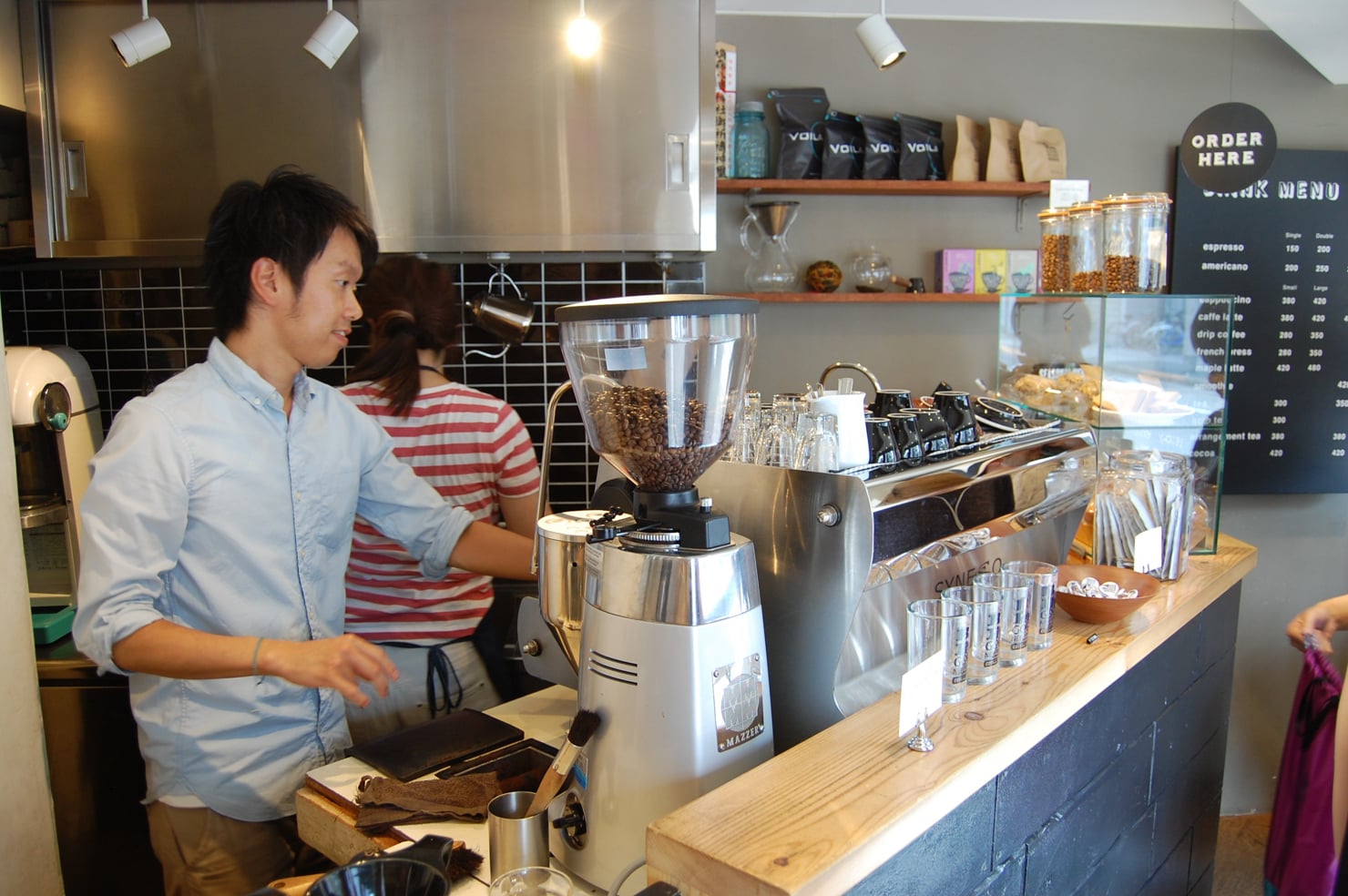 Be A Good Nieghbor Coffee Kiosk, Skytree (source: sprudge.com)