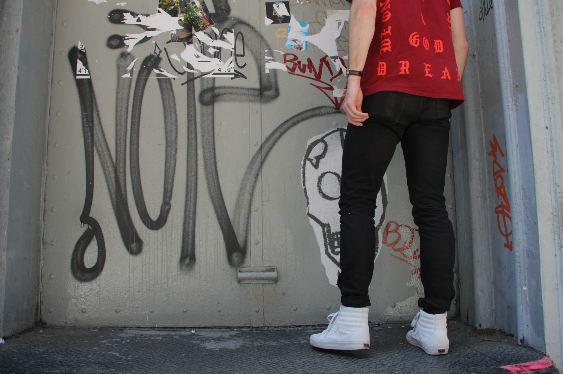 Kanye West x Gildan/Uniqlo/Vans (photo by Kristen Lovely)