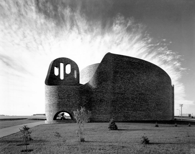 “We are limited only by our lack of creativity. Our buildings should symbolize the exuberance of a free nation that encourages individual effort and creativity.” (Douglas Cardinal)